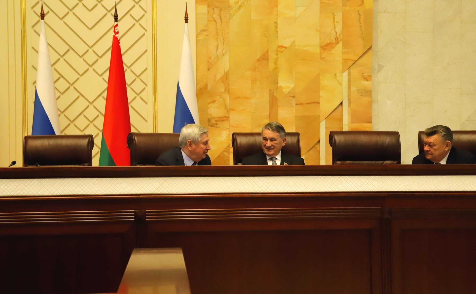 Делегация Совета Федерации во главе с Ю. Воробьевым приняла участие в работе первого заседания 61-й сессии Парламентского Собрания Союза Беларуси и России