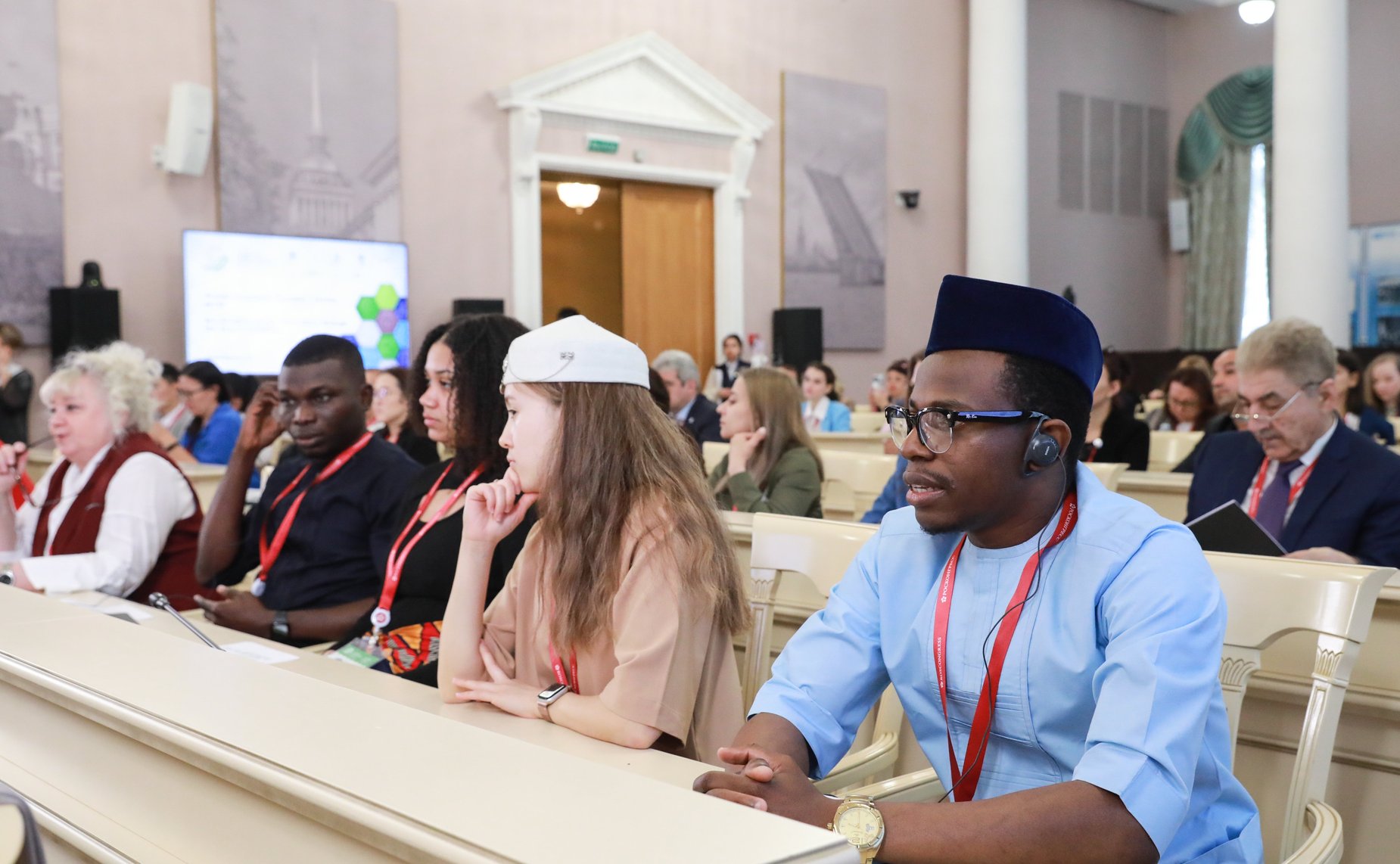 Круглый стол «Экопросвещение. Будущее глазами детей» в рамках X Невского международного экологического конгресса