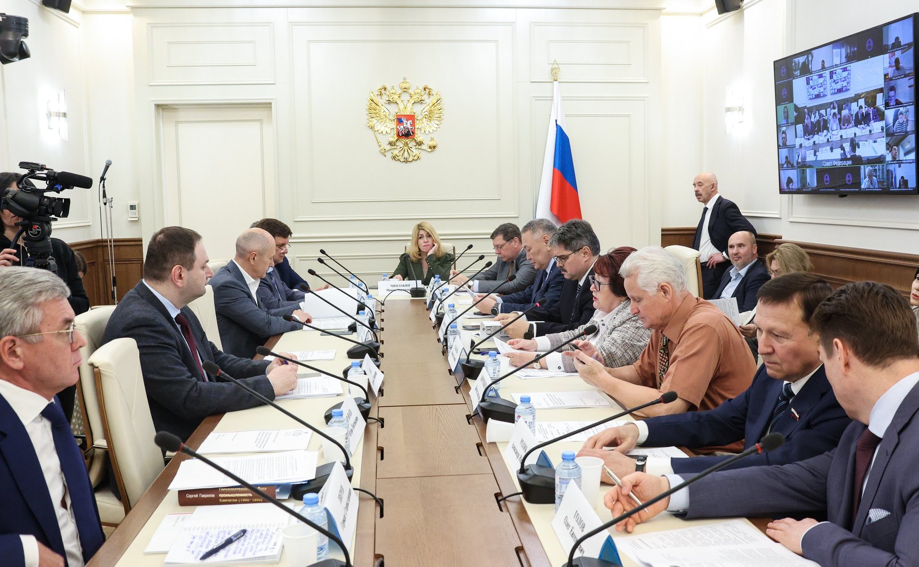 Круглый стол Комитета Совета Федерации по аграрно-продовольственной политике и природопользованию на тему «О мерах по увеличению внутреннего потребления отечественной рыбной продукции и ее доступности для конечного потребителя»