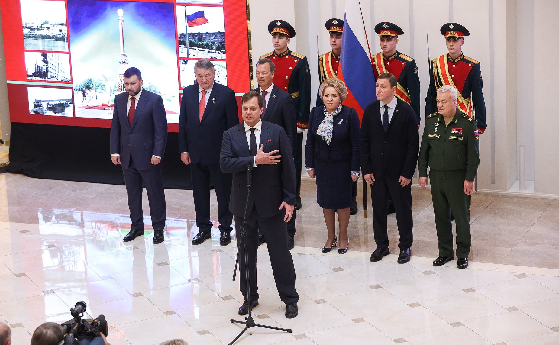 В Совете Федерации прошла торжественная церемония вручения «Мечей Победы» городам воинской славы Мариуполю и Мелитополю