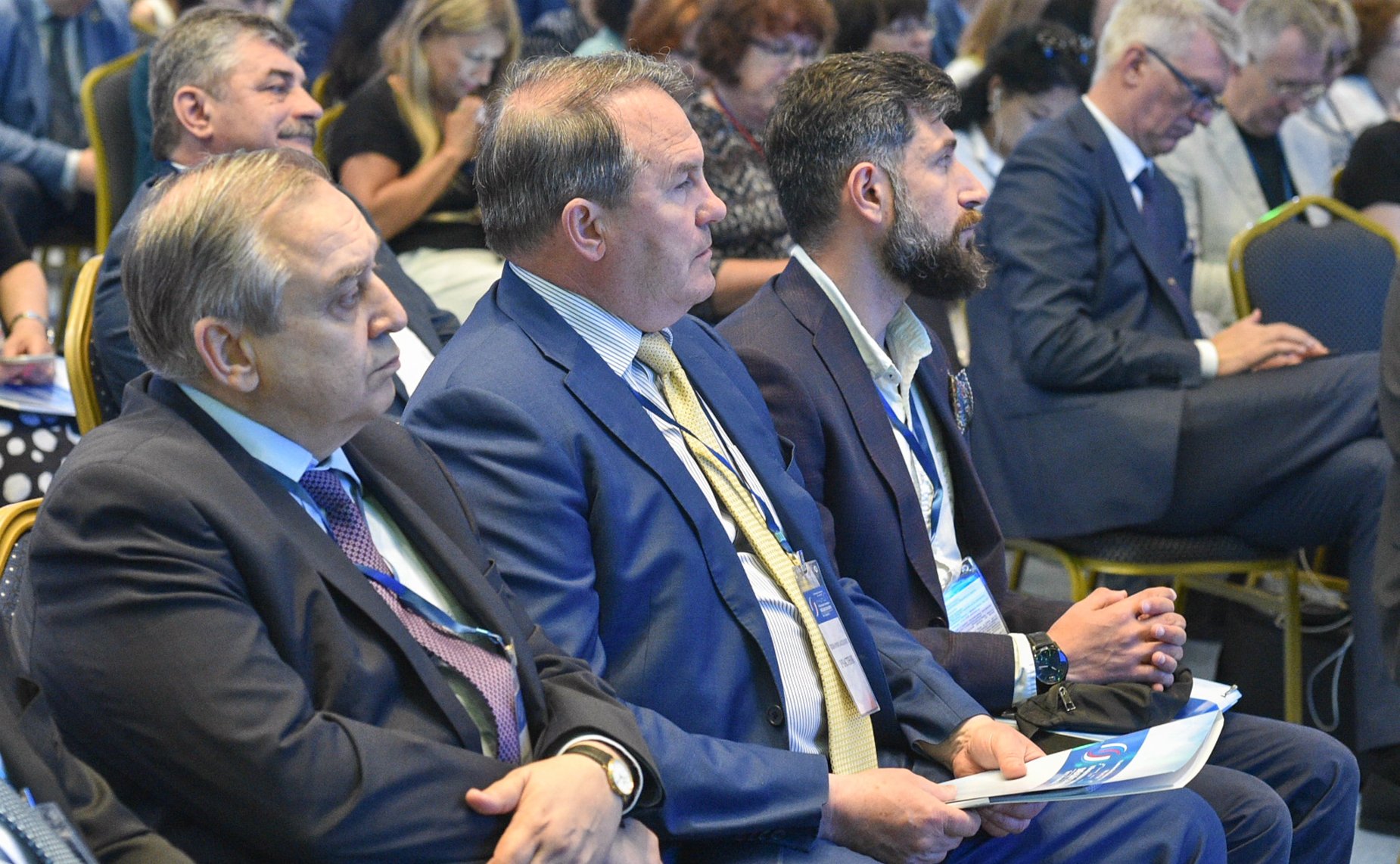 Игорь Морозов