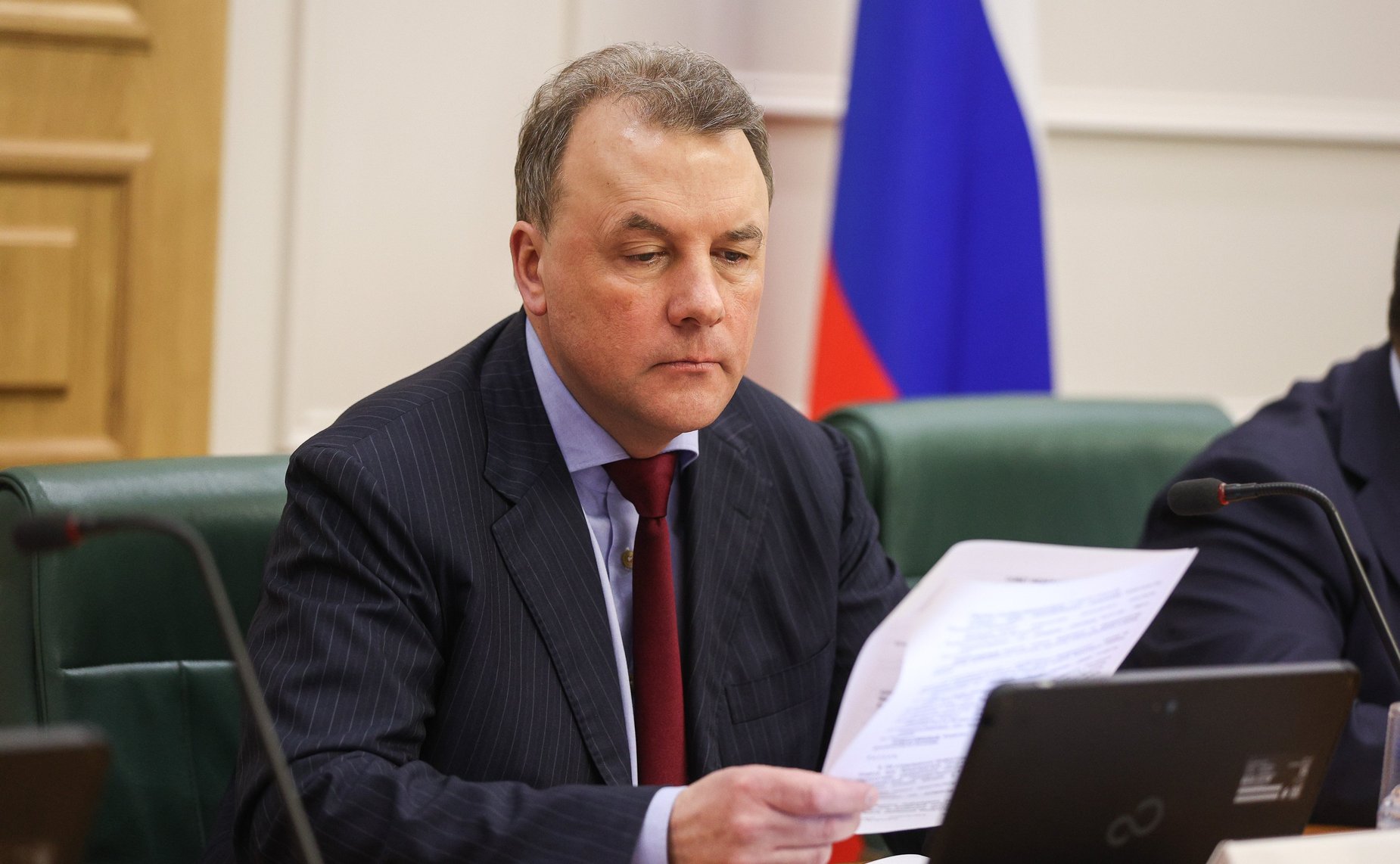 Артур Муравьев