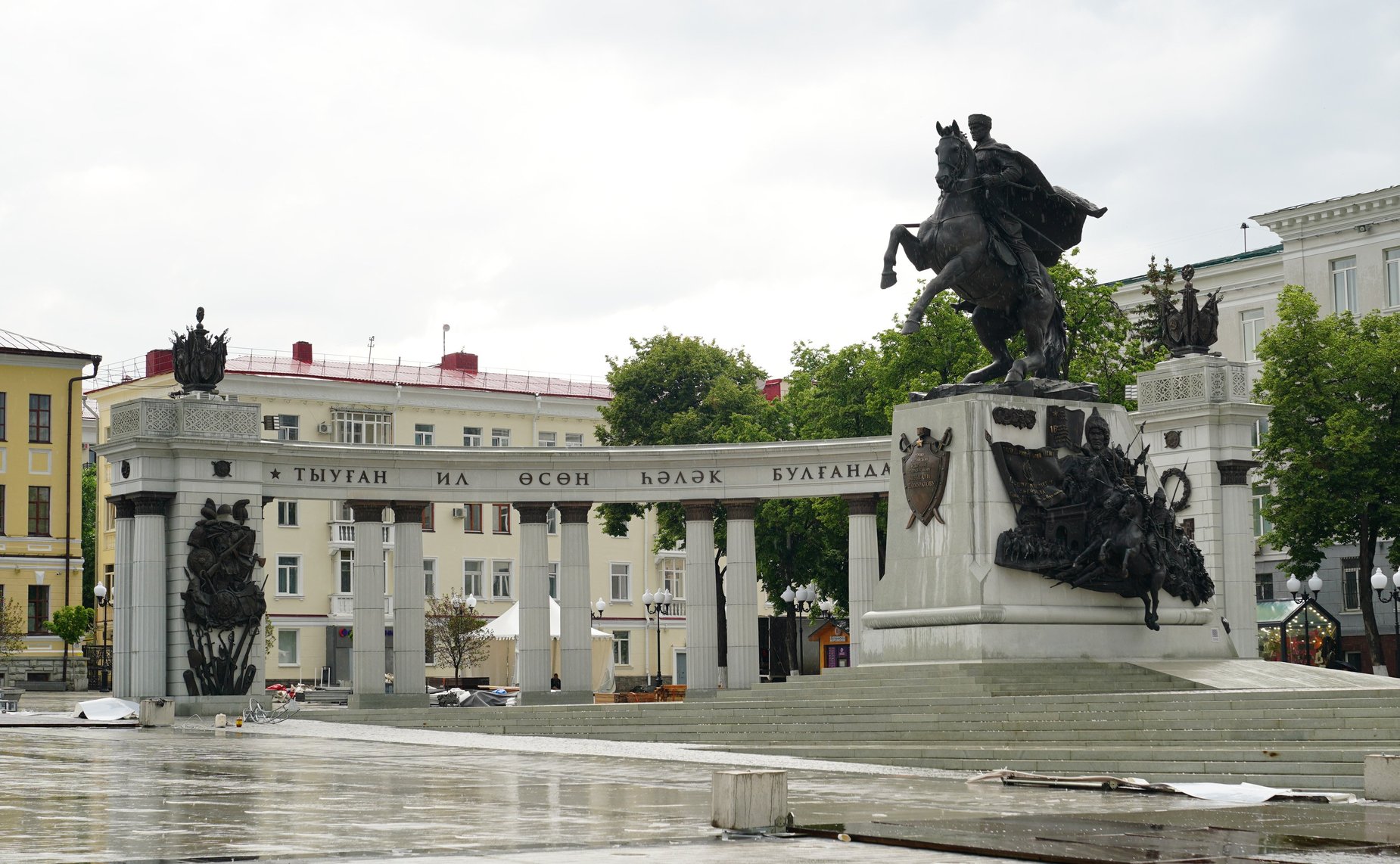 Юрий Воробьев провел в Уфе совместное заседание российского и белорусского организационных комитетов по подготовке и проведению Х Форума регионов России и Беларуси