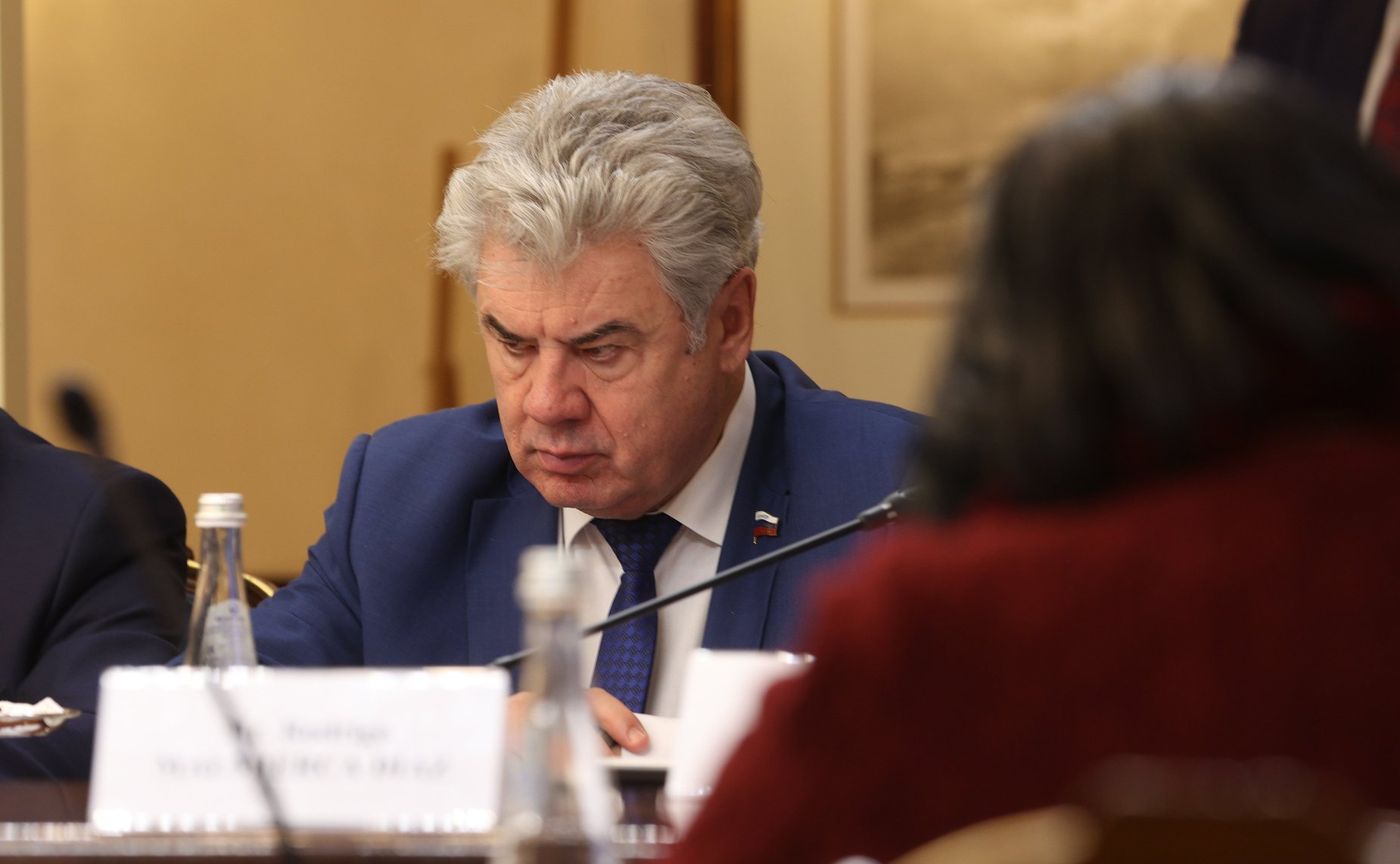 Виктор Бондарев
