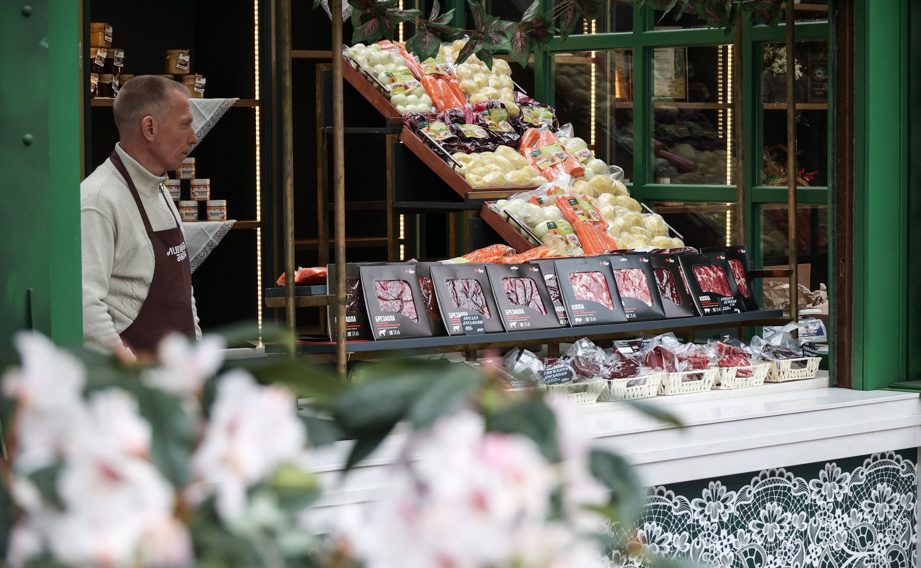 Сенаторы РФ открыли ярмарку фермерской продукции в Москве