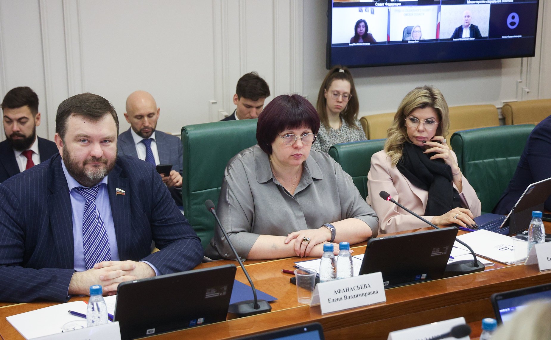 Совещание Комитета СФ по международным делам по вопросам совершенствования практики переселения в Россию соотечественников за рубежом, лиц, разделяющих российские духовно-нравственные ценности, и лиц, представляющих интерес для РФ