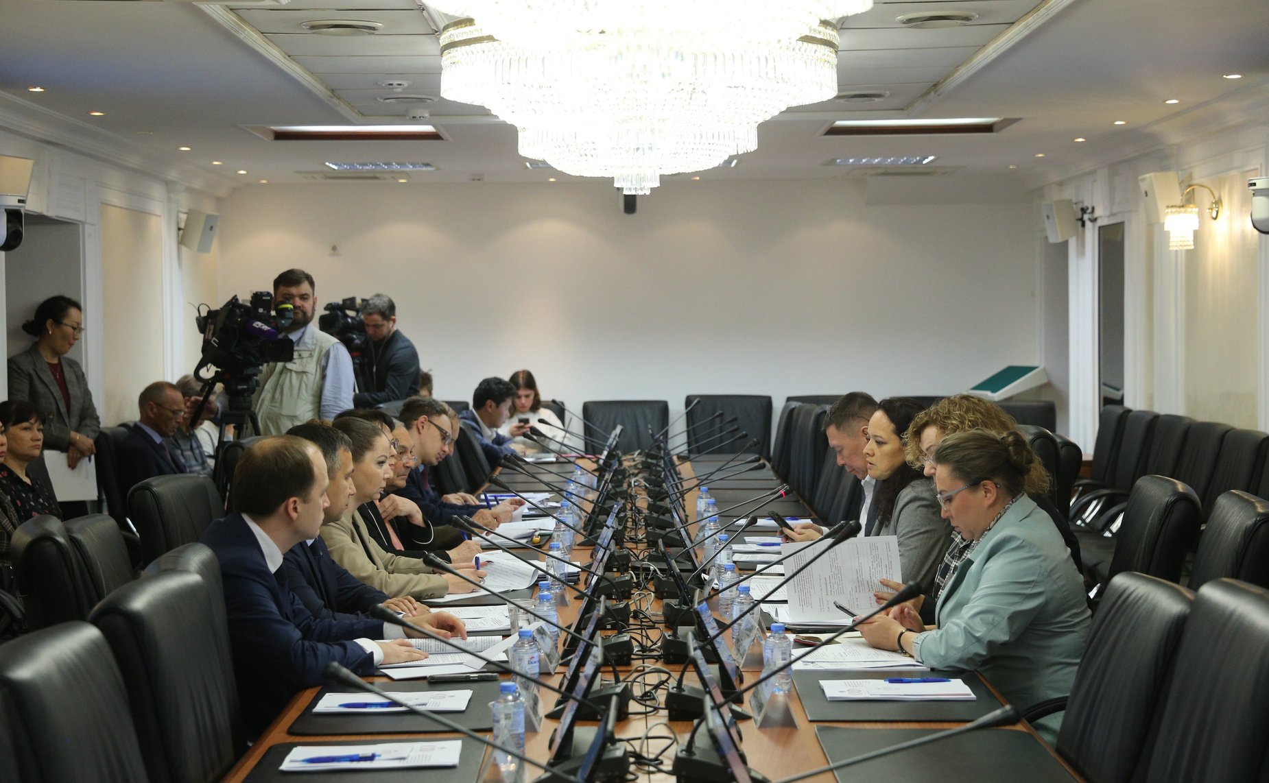 Совещание Комитета СФ по федеративному устройству, региональной политике, МСУ и делам Севера совместно с Советом по вопросам развития Дальнего Востока, Арктики и Антарктики при СФ