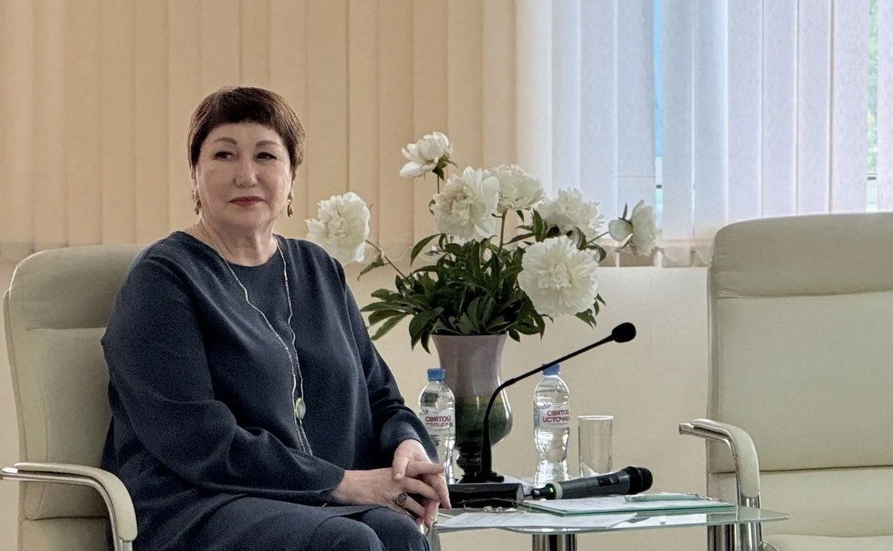 Елена Перминова