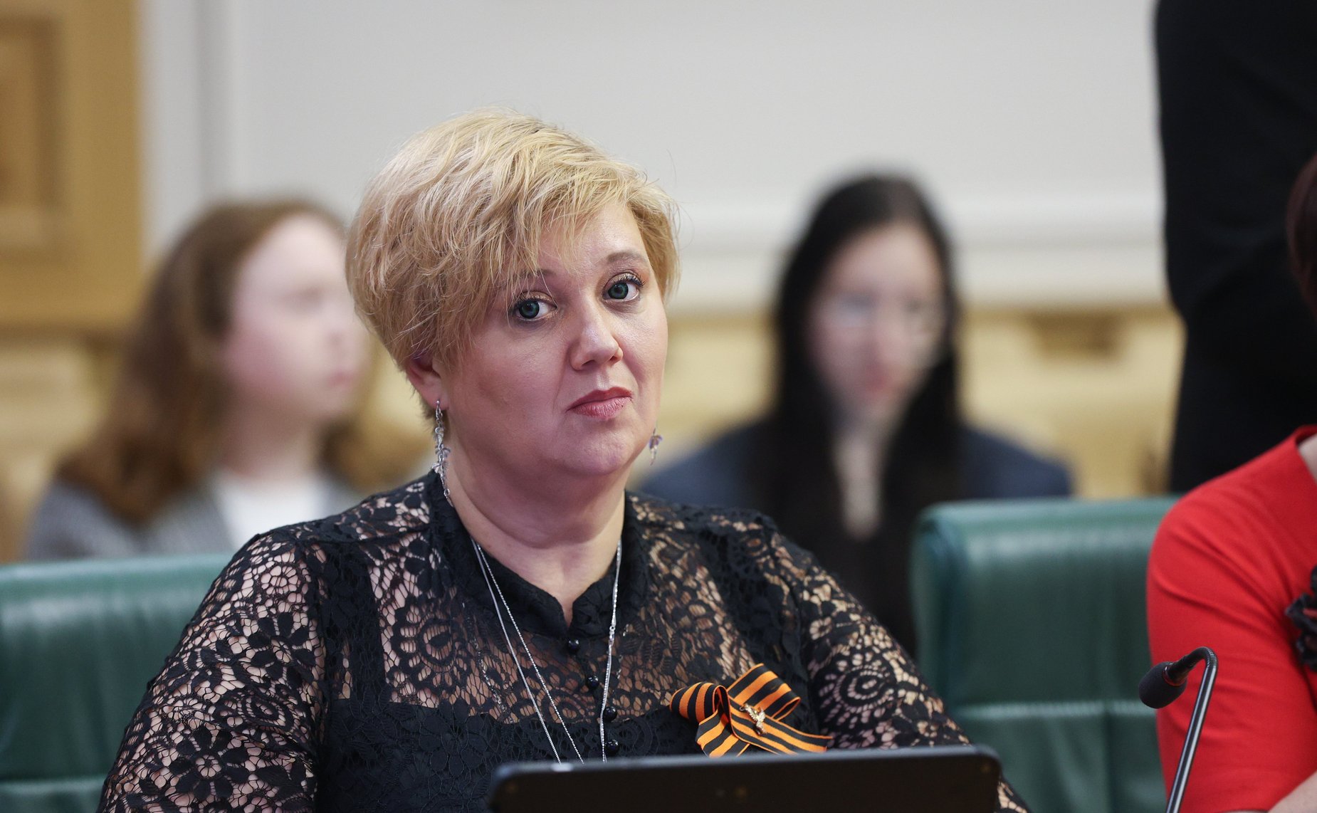 Встреча председателя Комитета Совета Федерации по науке, образованию и культуре Лилии Гумеровой с участниками Всероссийского конкурса «Моя страна-моя Россия»