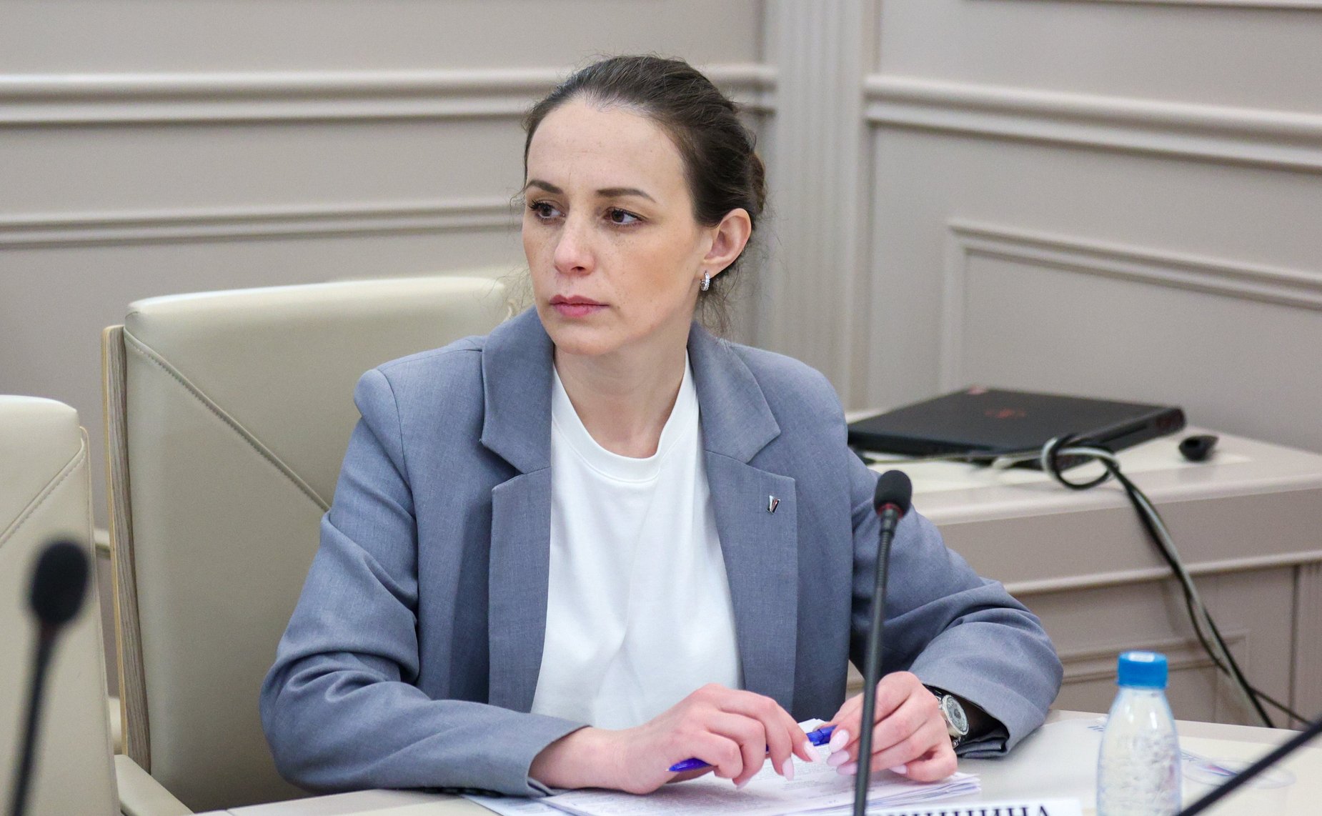 Круглый стол Комитета Совета Федерации по бюджету и финансовым рынкам «Применение контрольно-кассовой техники: практические аспекты и налоговый контроль»