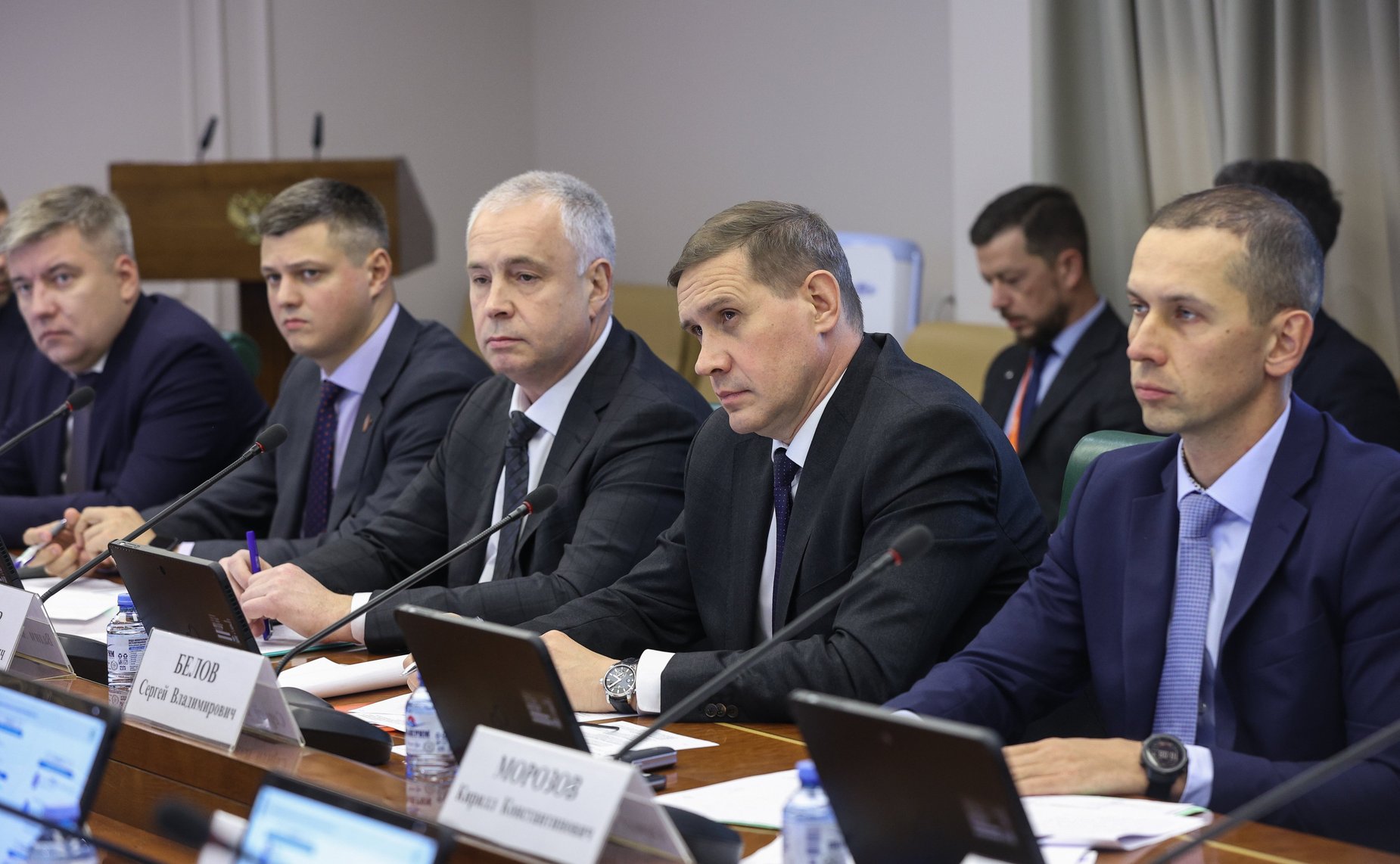 Круглый стол «О мерах по повышению уровня экономической связанности территорий РФ через расширение и модернизацию транспортно-логистической инфраструктуры ДНР, ЛНР, Запорожской области и Херсонской области»