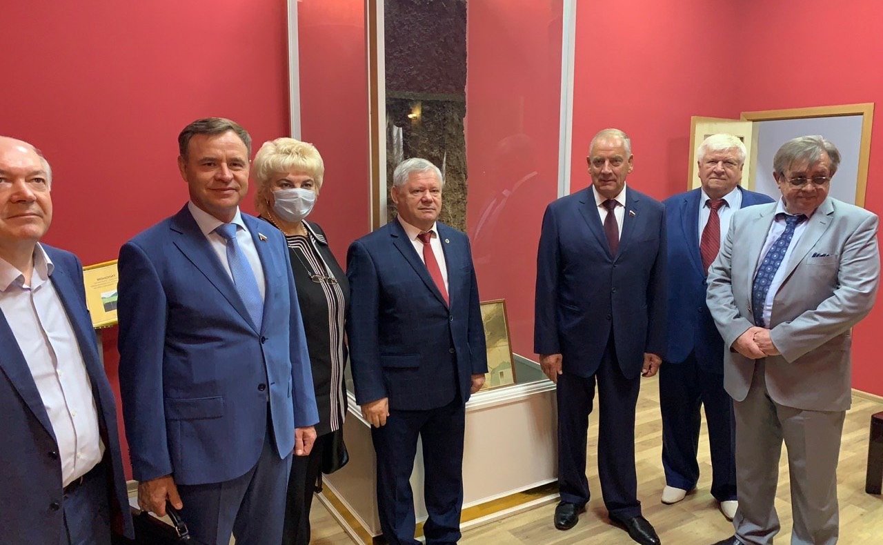 Сергей Митин провел выездное заседание Временной комиссии СФ по вопросам законодательного обеспечения развития технико-технологической базы АПК РФ