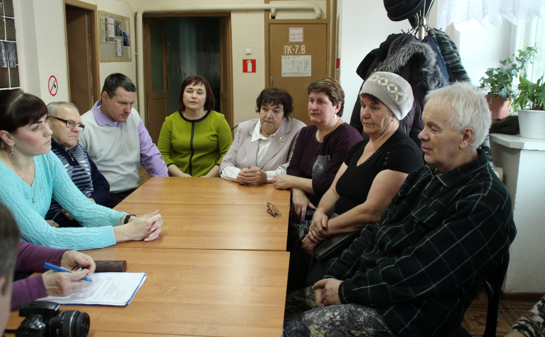 Виктор Новожилов посетил ряд муниципальных образований и провел встречи с активами поселений с. Пежма и п. Хозьмино