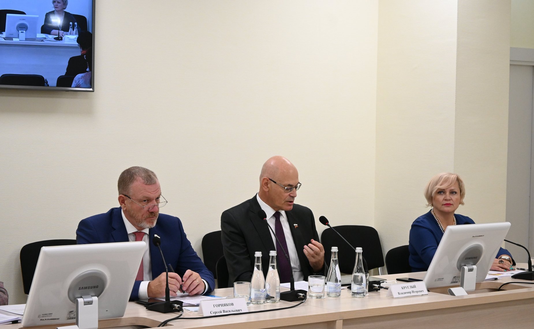 Сергей Горняков и Владимир Круглый приняли участие в совещании по вопросам организации в субъектах Южного Федерального округа медицинской помощи пациентам, страдающим редкими (орфанными) заболеваниями