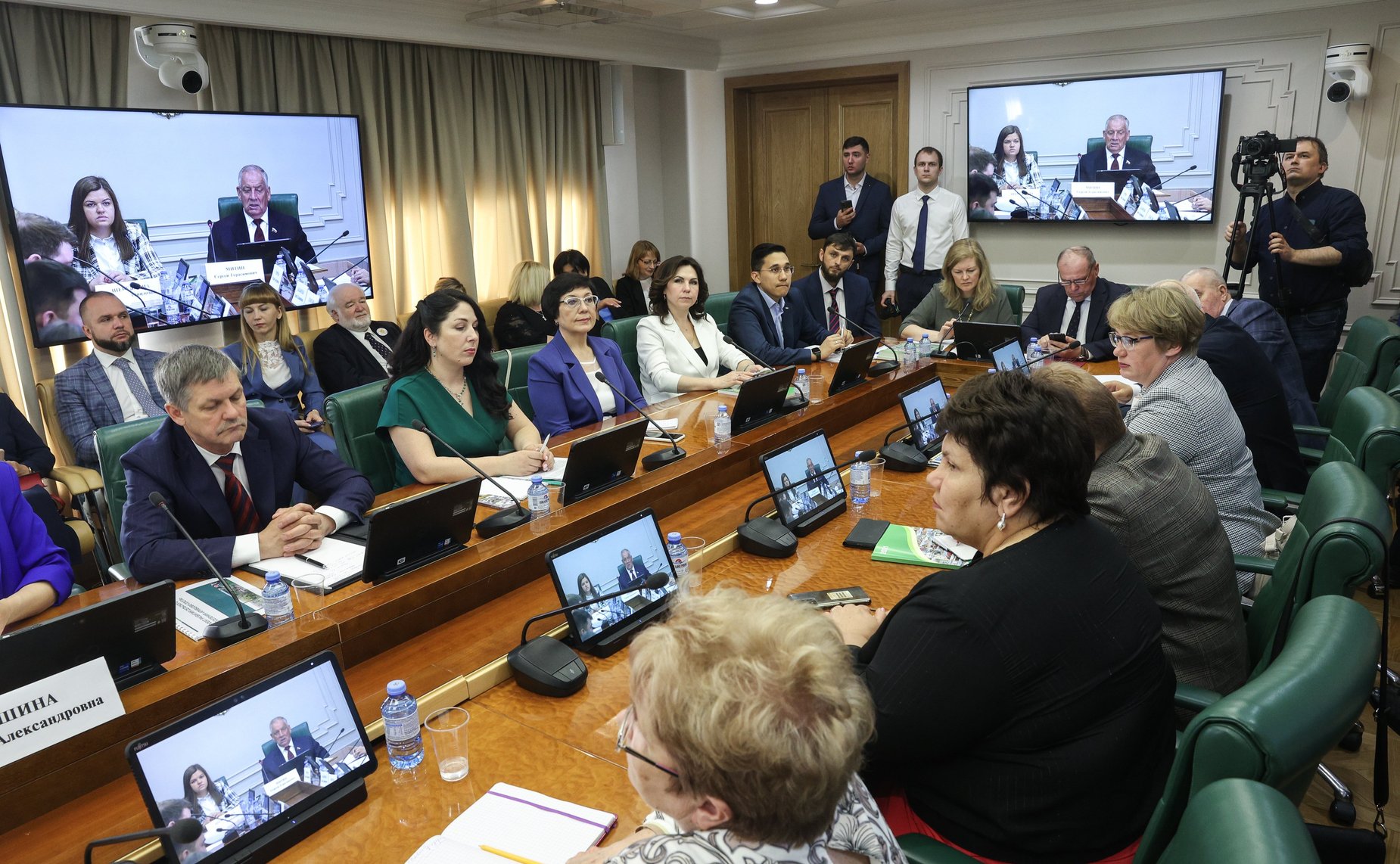 Дискуссионная площадка №1 «Новые подходы к комплексному развитию сельских территорий» (в рамках встречи Председателя СФ с тружениками социальной сферы села)