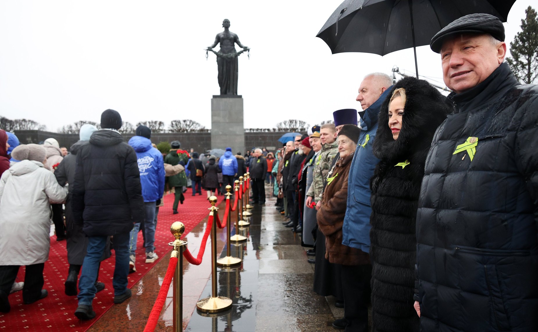 Председатель Совета Федерации Валентина Матвиенко приняла участие в мероприятиях, посвященных 81-й годовщине полного освобождения Ленинграда от фашистской блокады
