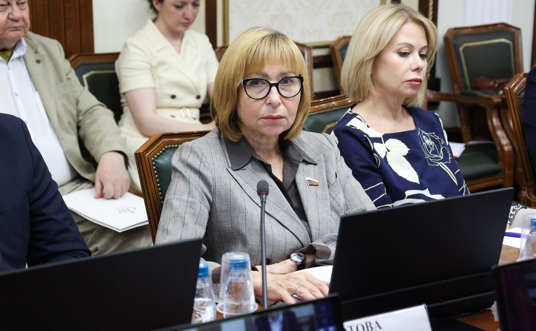 Круглый стол Комитета СФ по конституционному законодательству и государственному строительству «Исполнение судебных решений: выбор правовой модели исполнительного производства, оптимальной для взыскателей и должников»