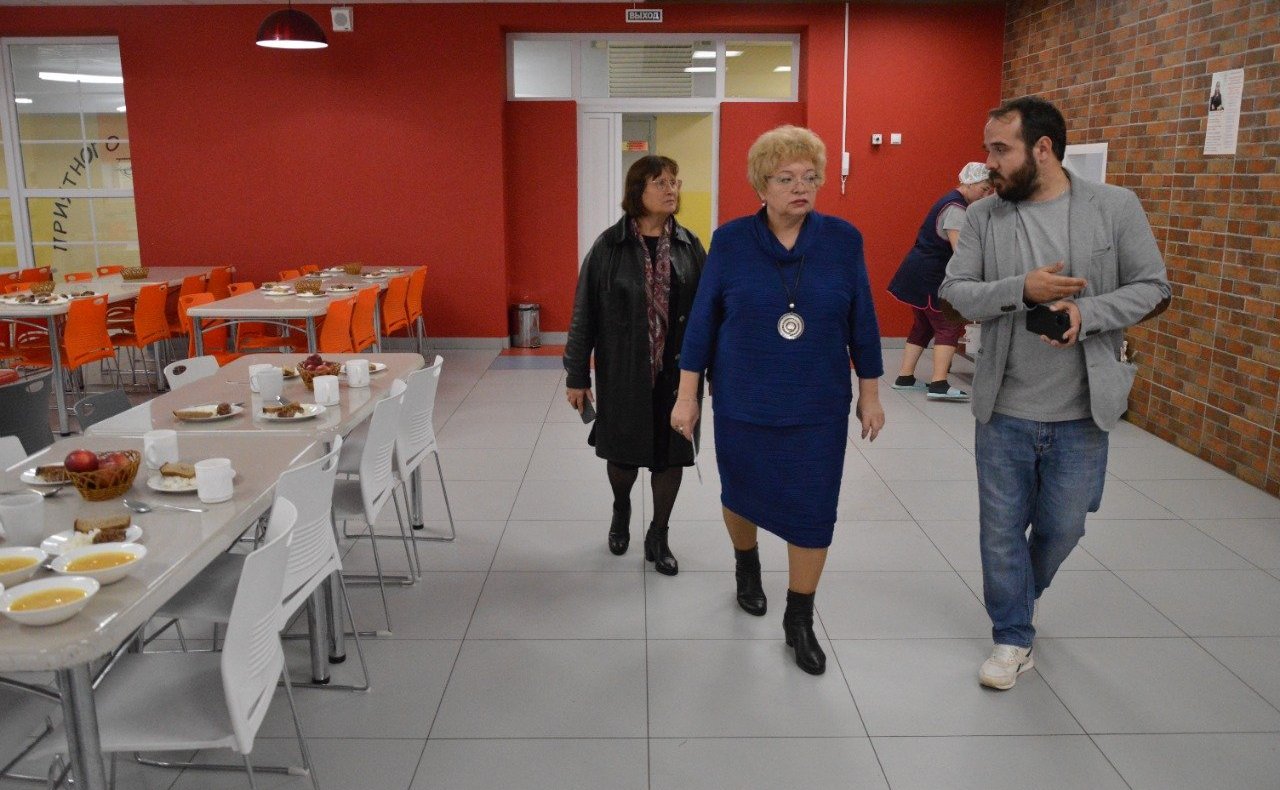 Оксана Хлякина посетила социальные объекты Липецкой области