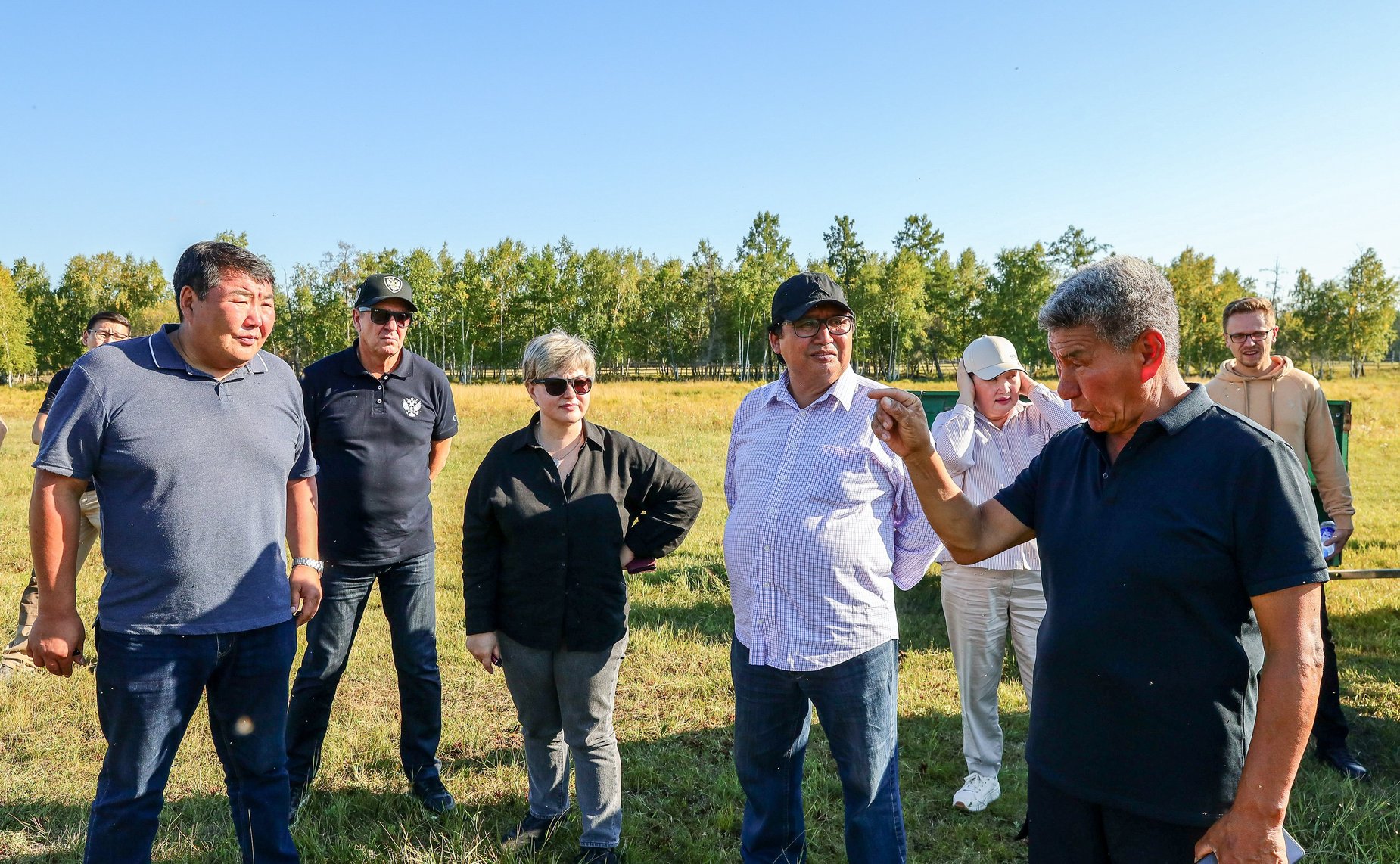 Сенаторы РФ в рамках выездного совещания Комитета СФ по федеративному устройству, региональной политике, местному самоуправлению и делам Севера посетили Национальный парк Ленские столбы
