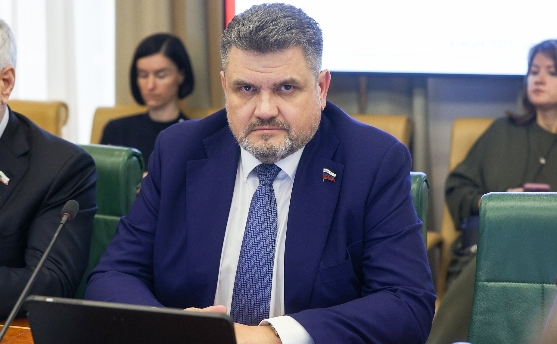 Александр Жуков