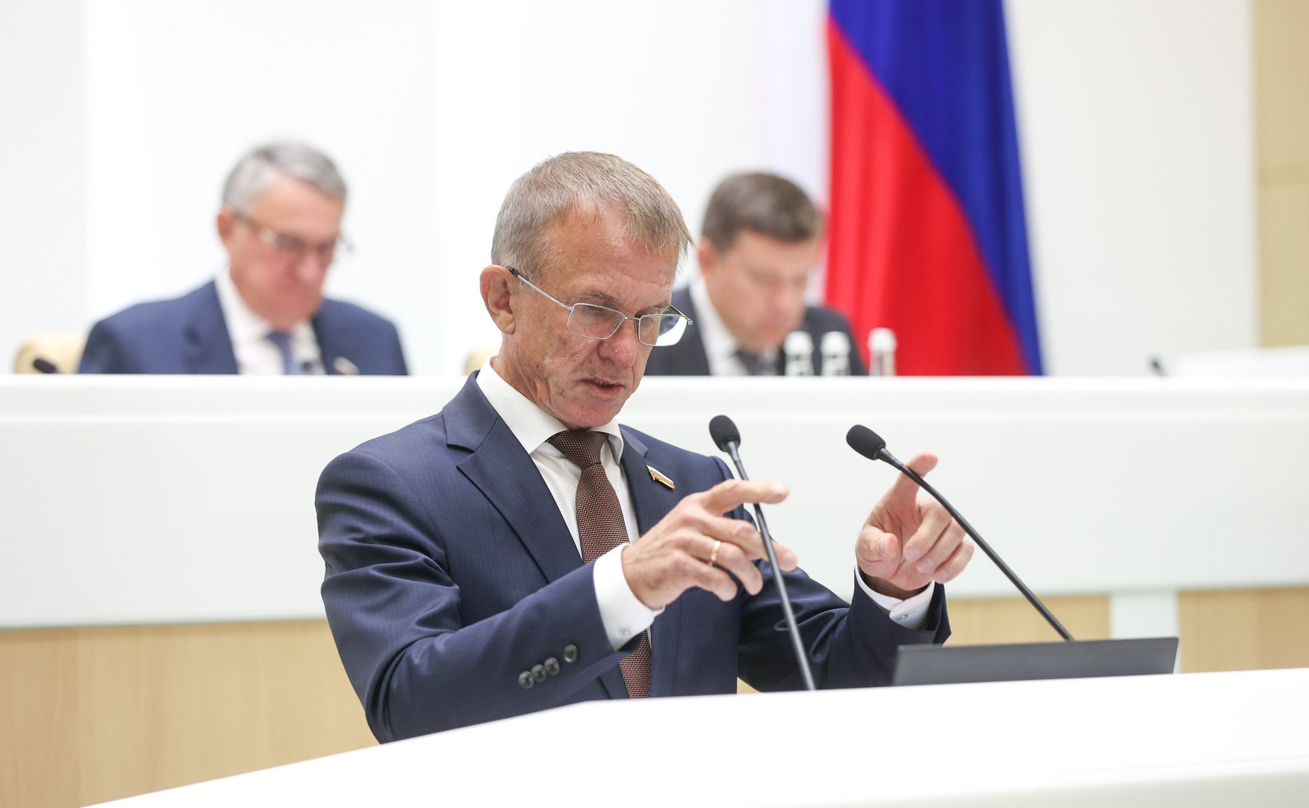 Владимир Кравченко