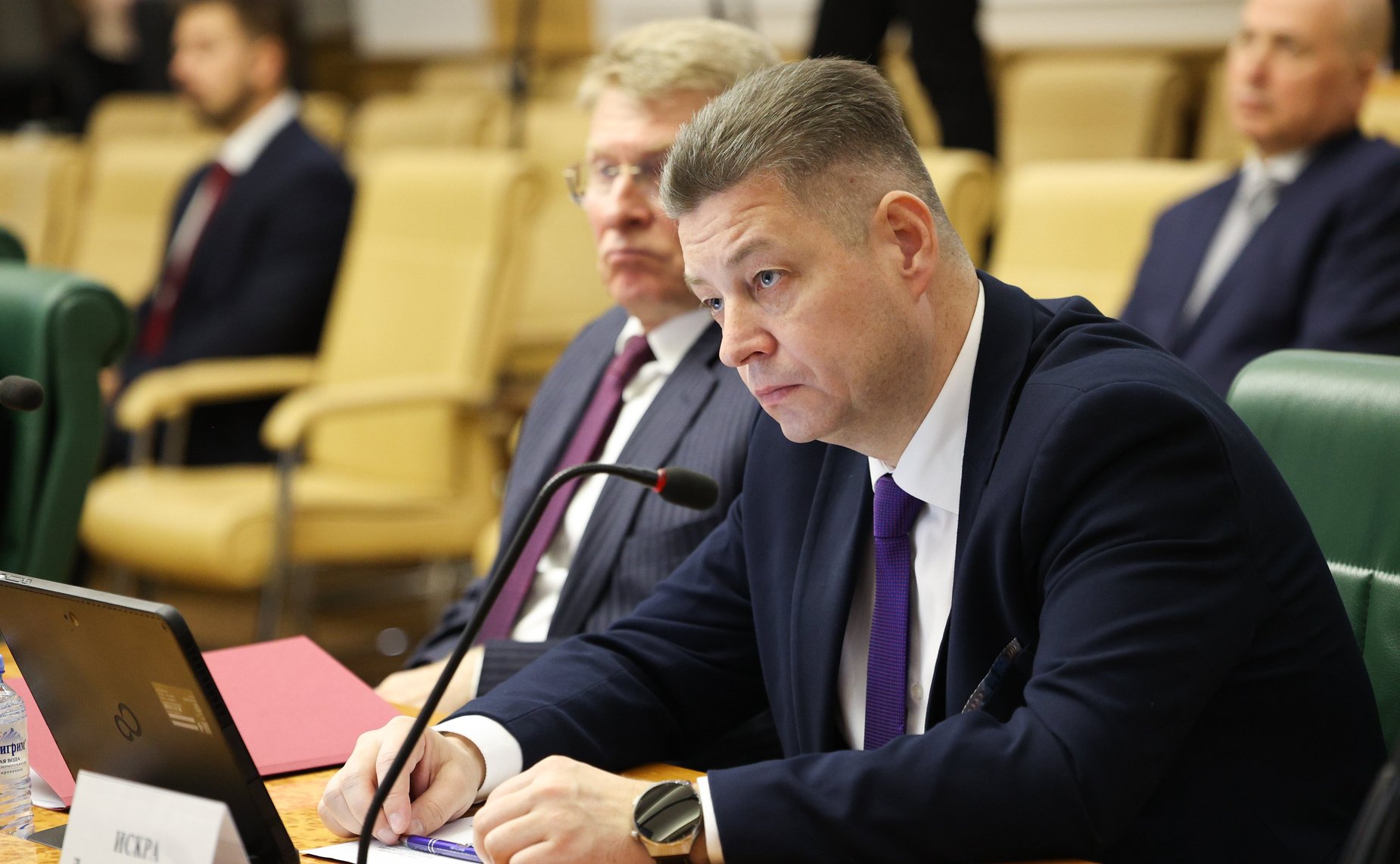 На заседании Комитета СФ по международным делам проведены консультации по предложенной Президентом РФ кандидатуре на должность Министра иностранных дел РФ