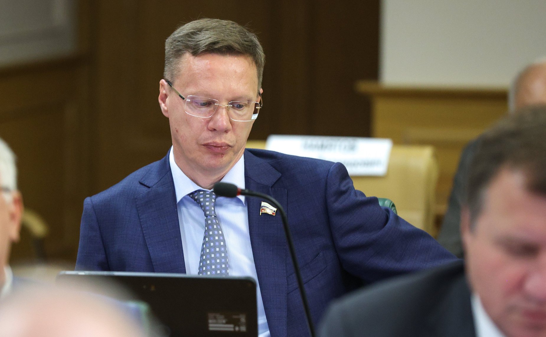 Виталий Назаренко