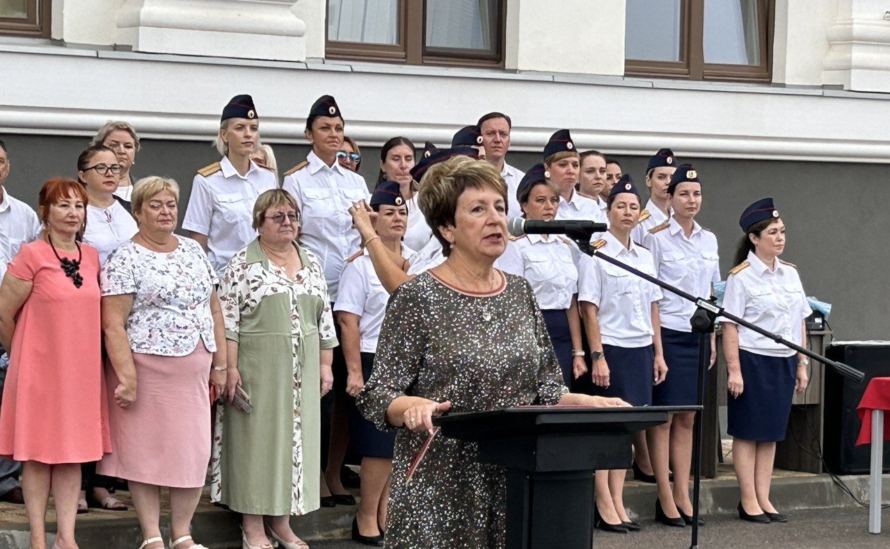 Екатерина Алтабаева поздравила кадет с началом нового учебного года