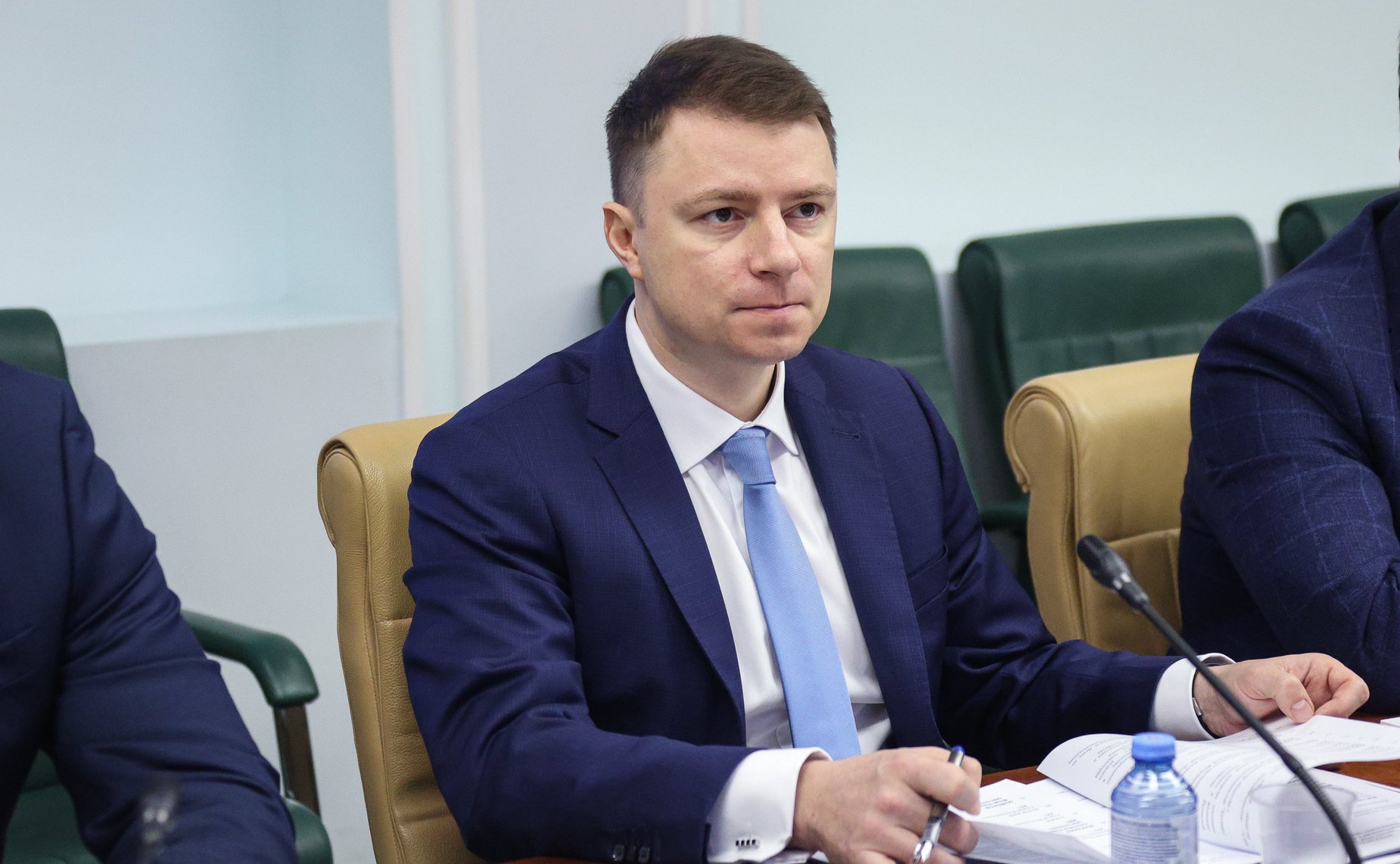 Совещание Комитета по федеративному устройству, региональной политике, МСУ и делам Севера «Проблемы импортозамещения и наращивание отечественного промышленного производства лифтов»