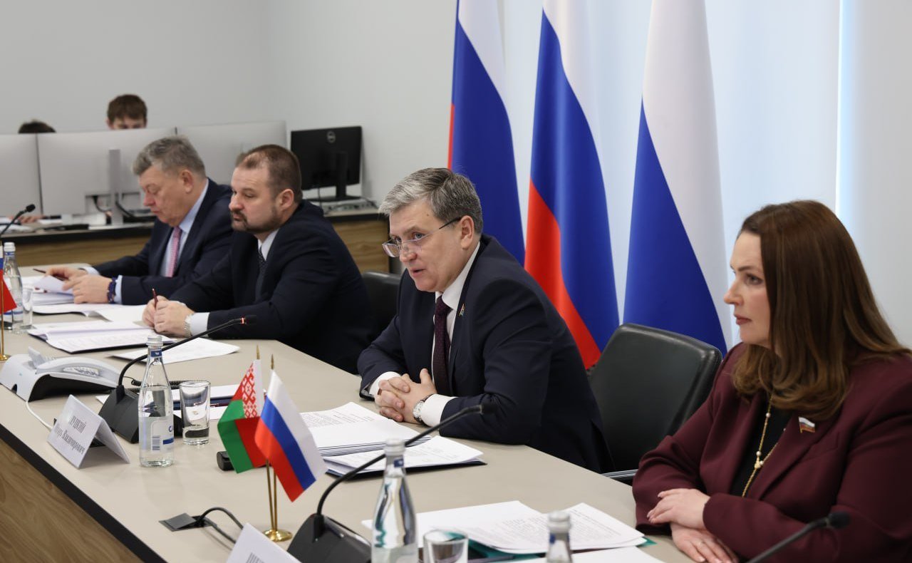 Ольга Щетинина приняла участие во встрече с правительством региона и депутатами Парламентского Собрания Союза Беларуси и России, ответственными за информационную политику, информационные технологии и связь