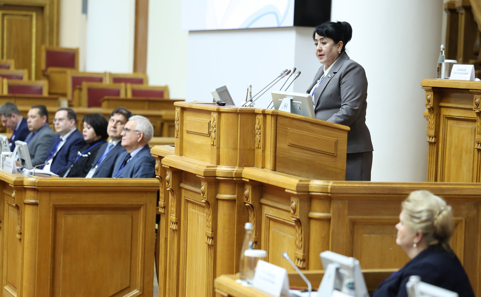 Пленарное заседание Второй международной конференции «Русский язык – основа интеграционного диалога в регионе СНГ»