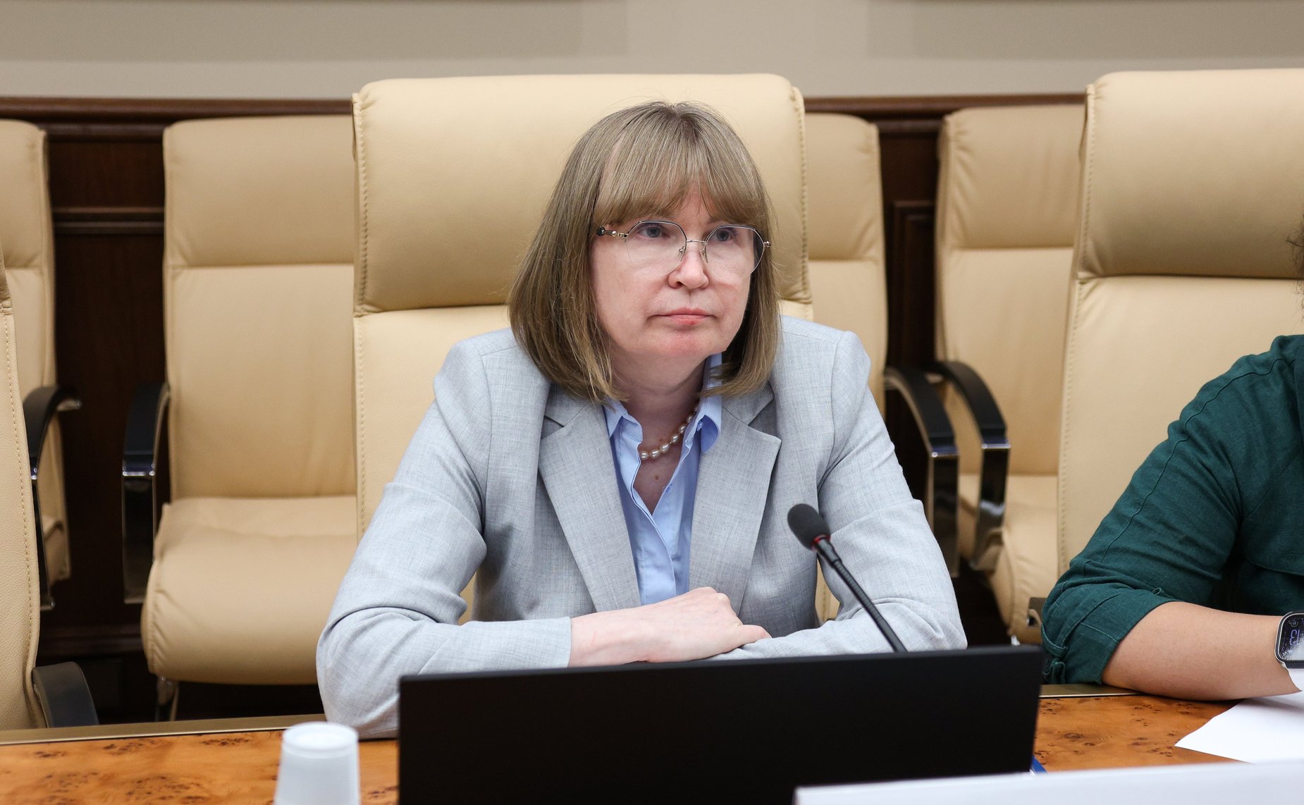 Совещание Комитета Совета Федерации по экономической политике «Вопросы совершенствования законодательства в сфере эксплуатации автозаправочных станций»