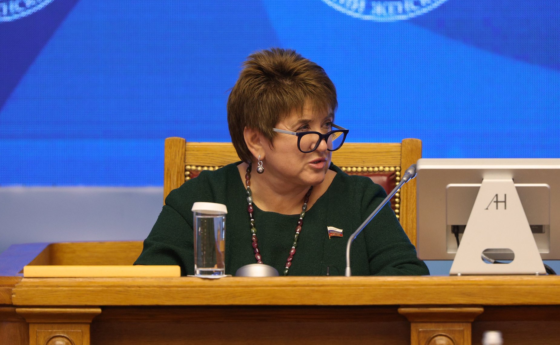 Любовь Глебова