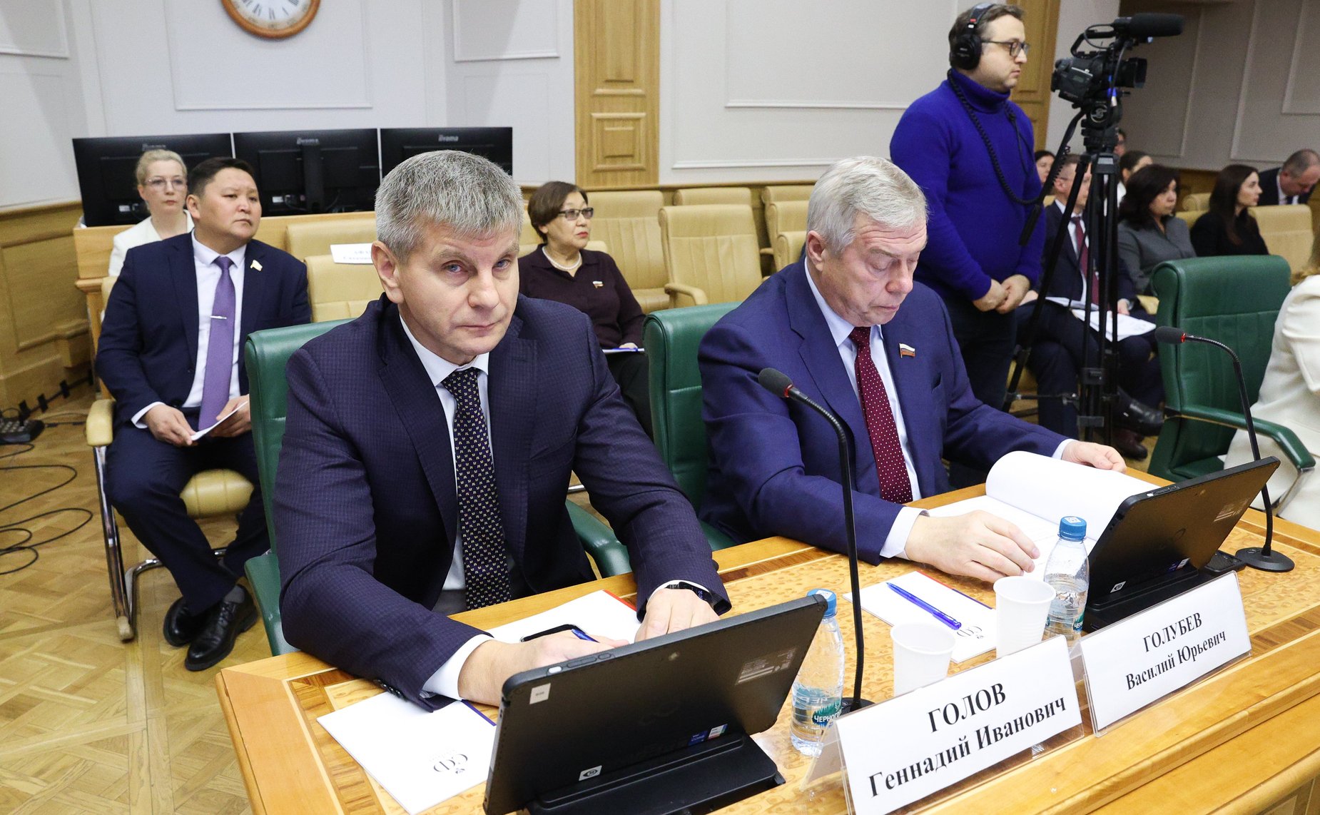 Встреча сенаторов РФ с руководителем Федерального медико-биологического агентства Вероникой Скворцовой в формате «парламентского диалога»