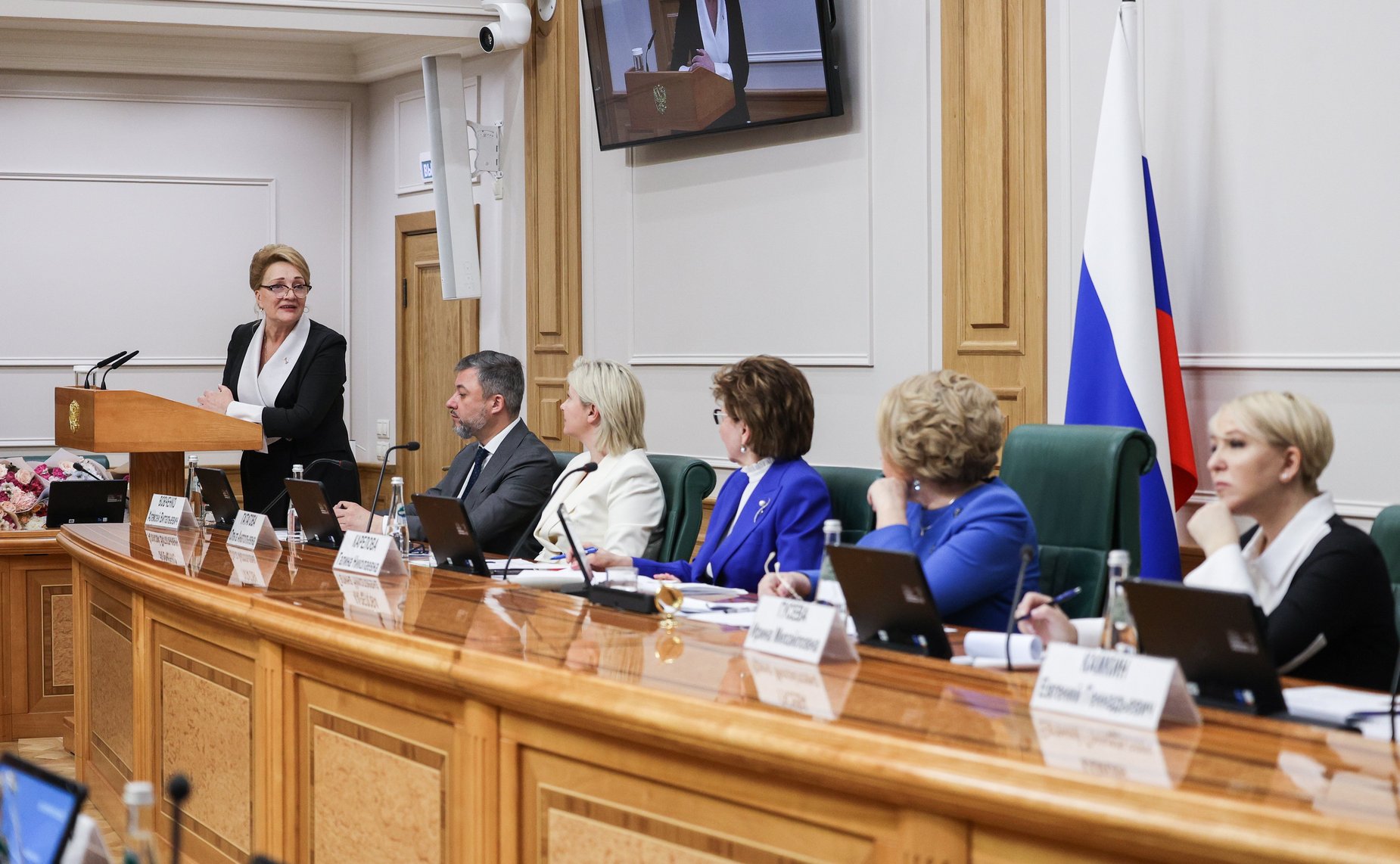 Валентина Матвиенко провела встречу с женщинами – главами муниципальных образований