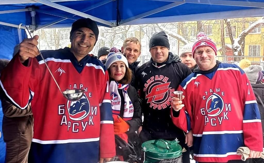 Андрей Хапочкин принял участие в торжественном открытии спортивной площадки возле детско-юношеской школы самбо и дзюдо в Южно-Сахалинске