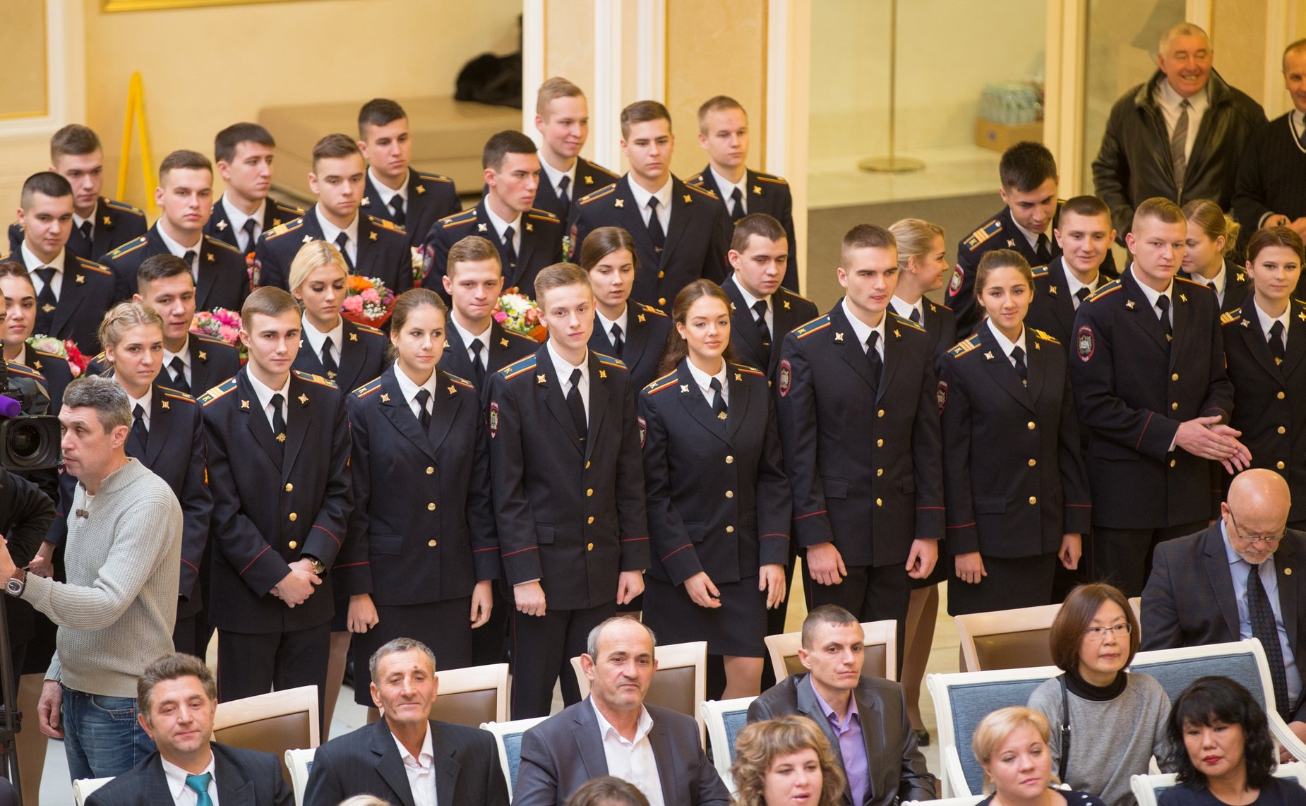 Торжественная церемония награждения и чествования детей и подростков, проявивших личное мужество в экстремальных ситуациях