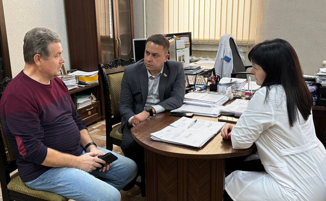 Айрат Гибатдинов посетил Старомайнский район Ульяновской области