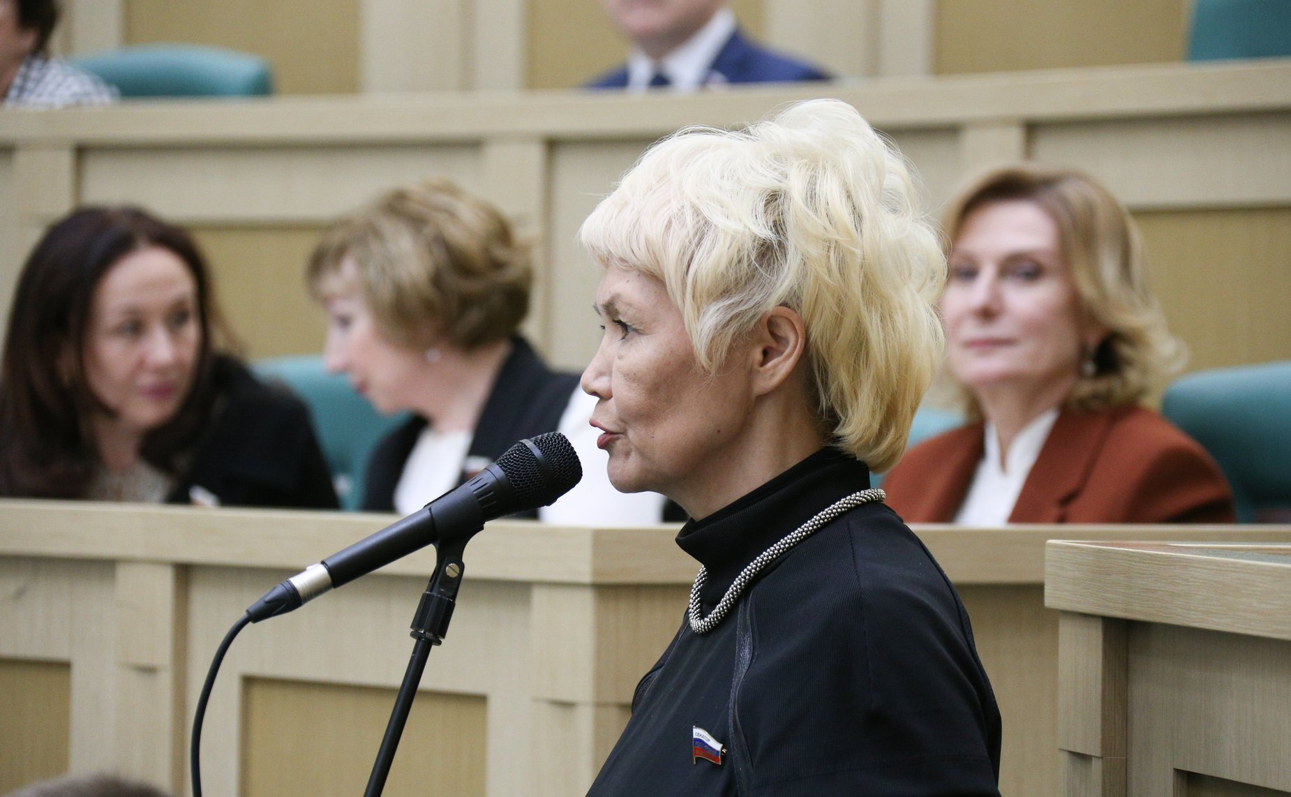 Дина Оюн