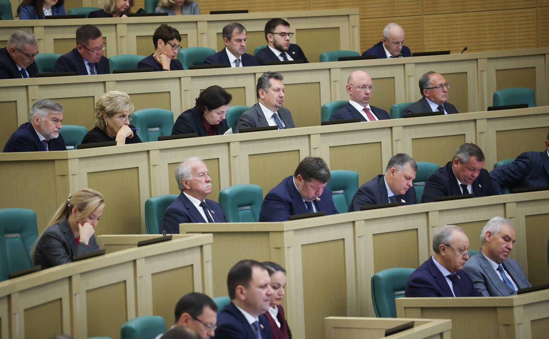 Парламентские слушания на тему «О параметрах проекта федерального бюджета на 2025 год и на плановый период 2026 и 2027 годов»