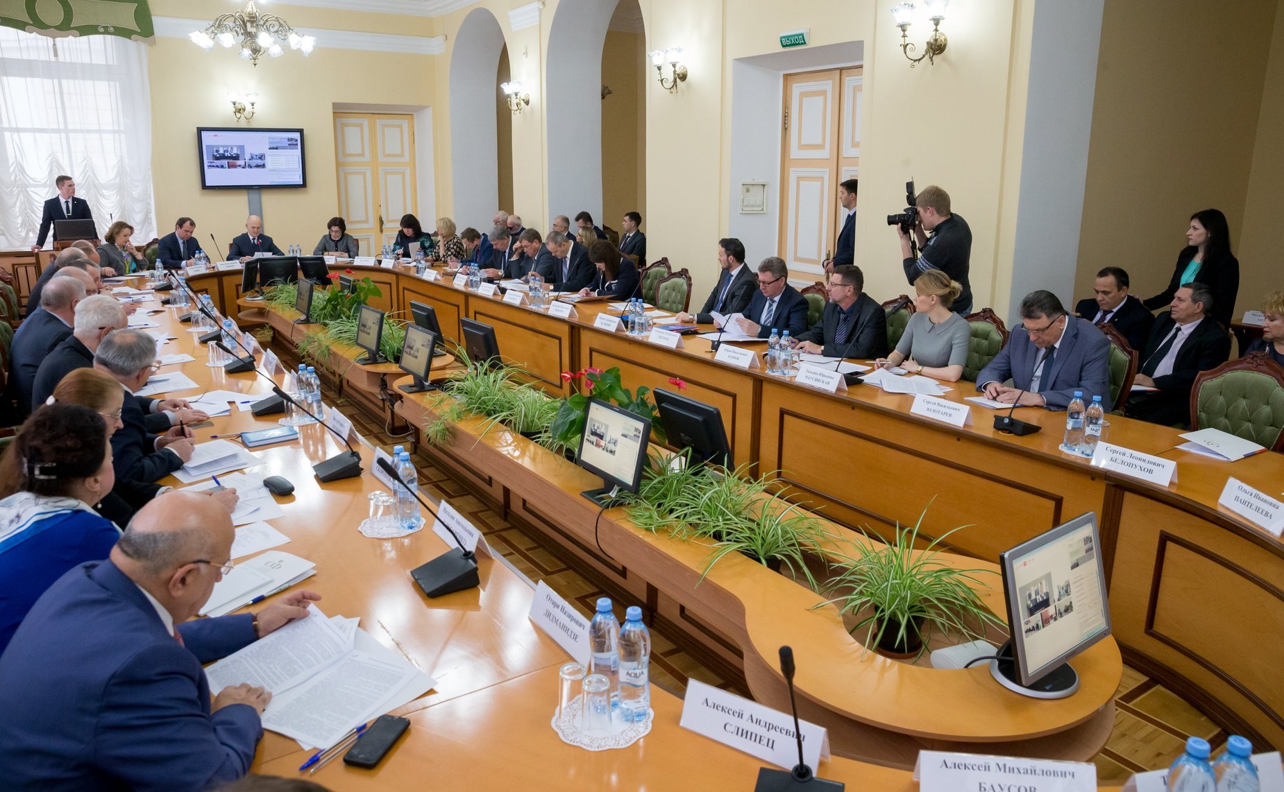 Парламентские слушания на тему «Ключевые факторы развития аграрного образования»