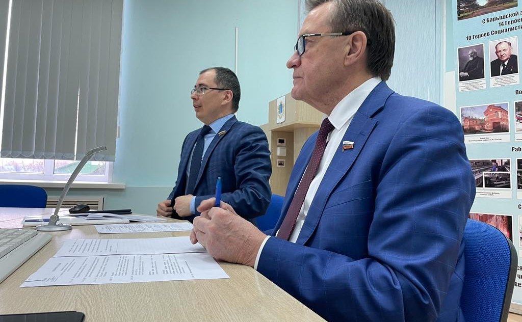 Сергей Рябухин в ходе поездки в регион принял участие в работе XXXIII сессии Совета региональных и местных властей региона