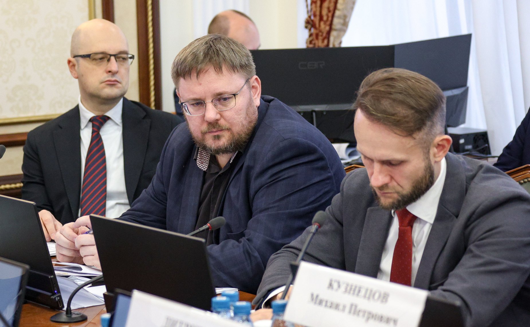 Совещание Комитета Совета Федерации по обороне и безопасности совместно с Комитетом Совета Федерации по экономической политике «Вопросы обеспечения безопасности воздушных перевозок. Состояние и перспективы развития гражданского авиастроения в России»