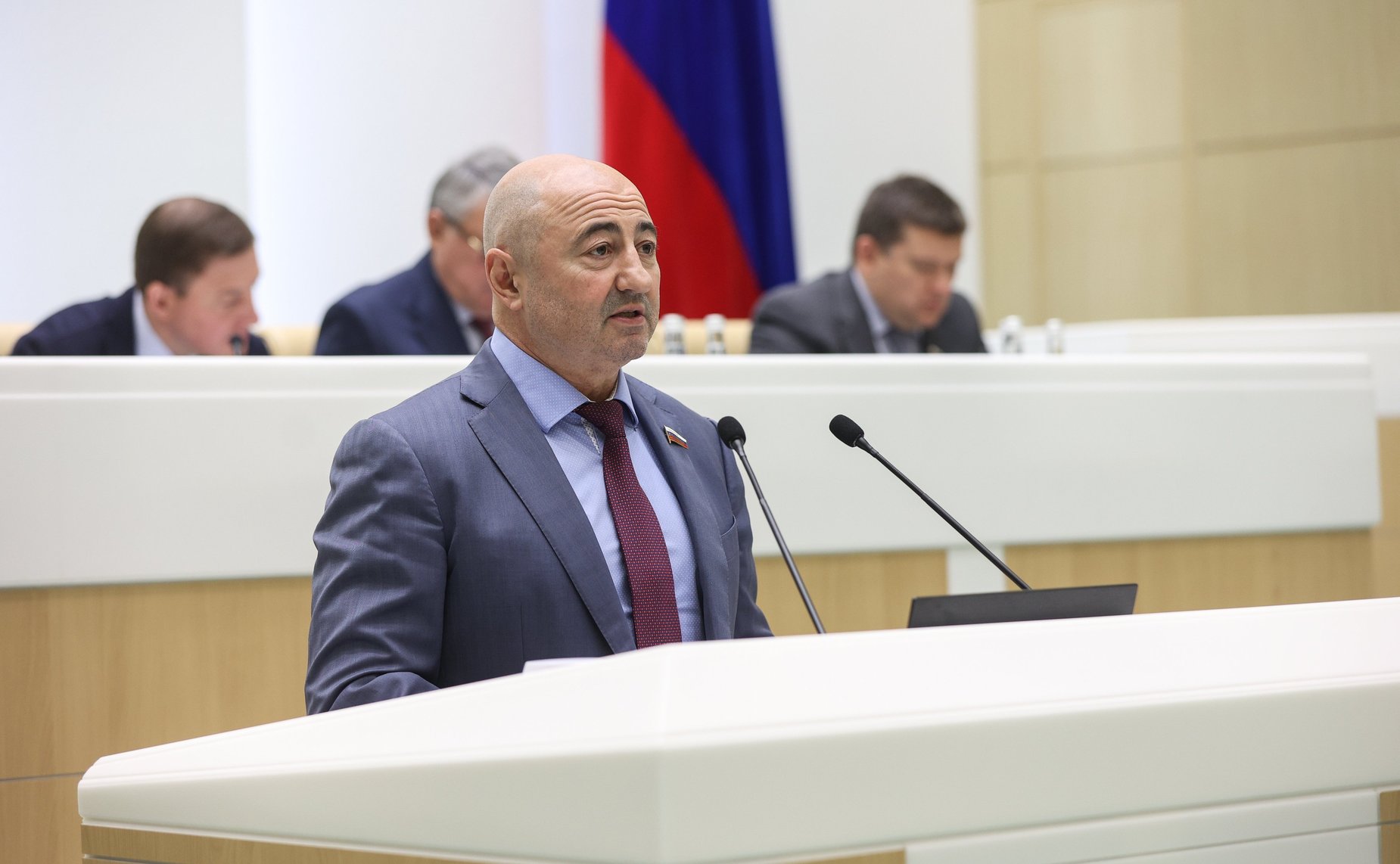 Александр Вайнберг