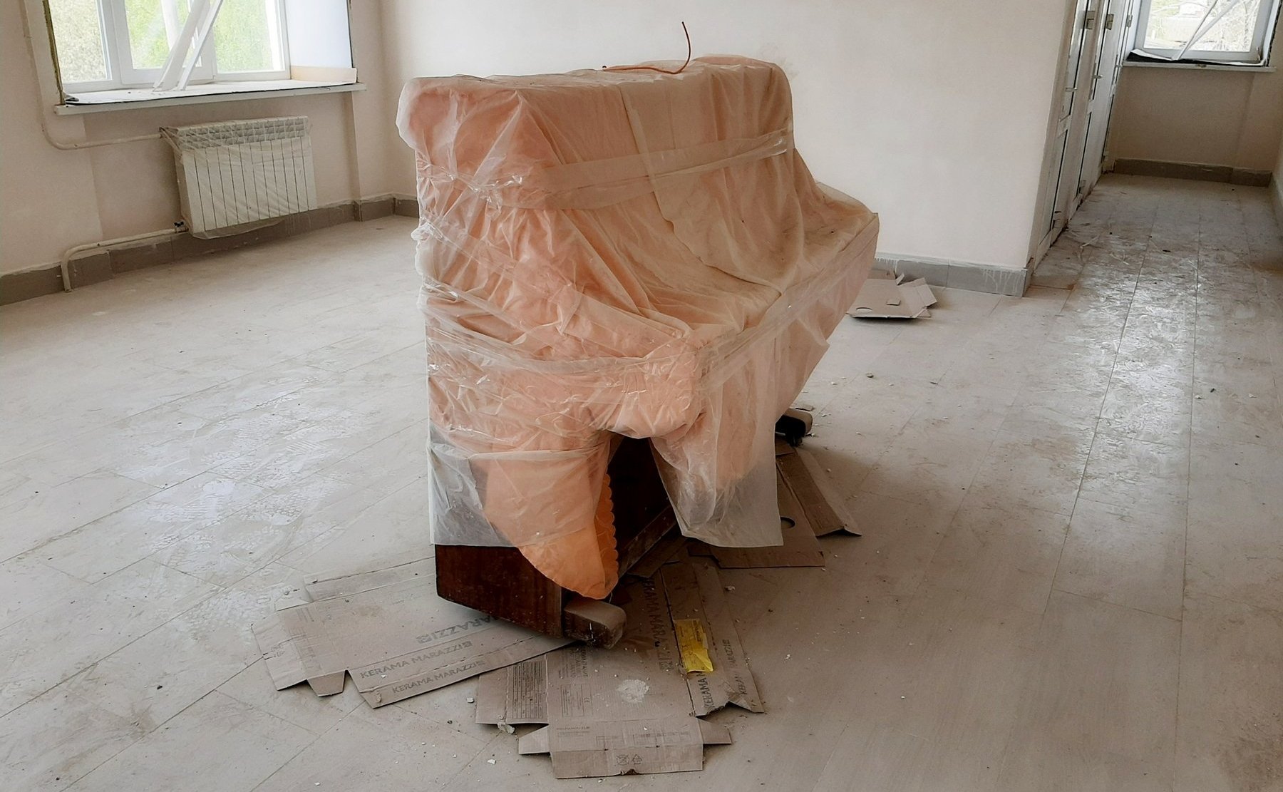 Сергей Мартынов осмотрел здание Куженерской основной школы