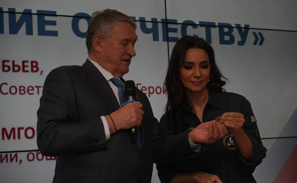 Юрий Воробьев поздравил спасателей Вологодской области, преподавательский состав и воспитанников образовательного центра «Корабелы Прионежья» с профессиональным праздником — Днем спасателя