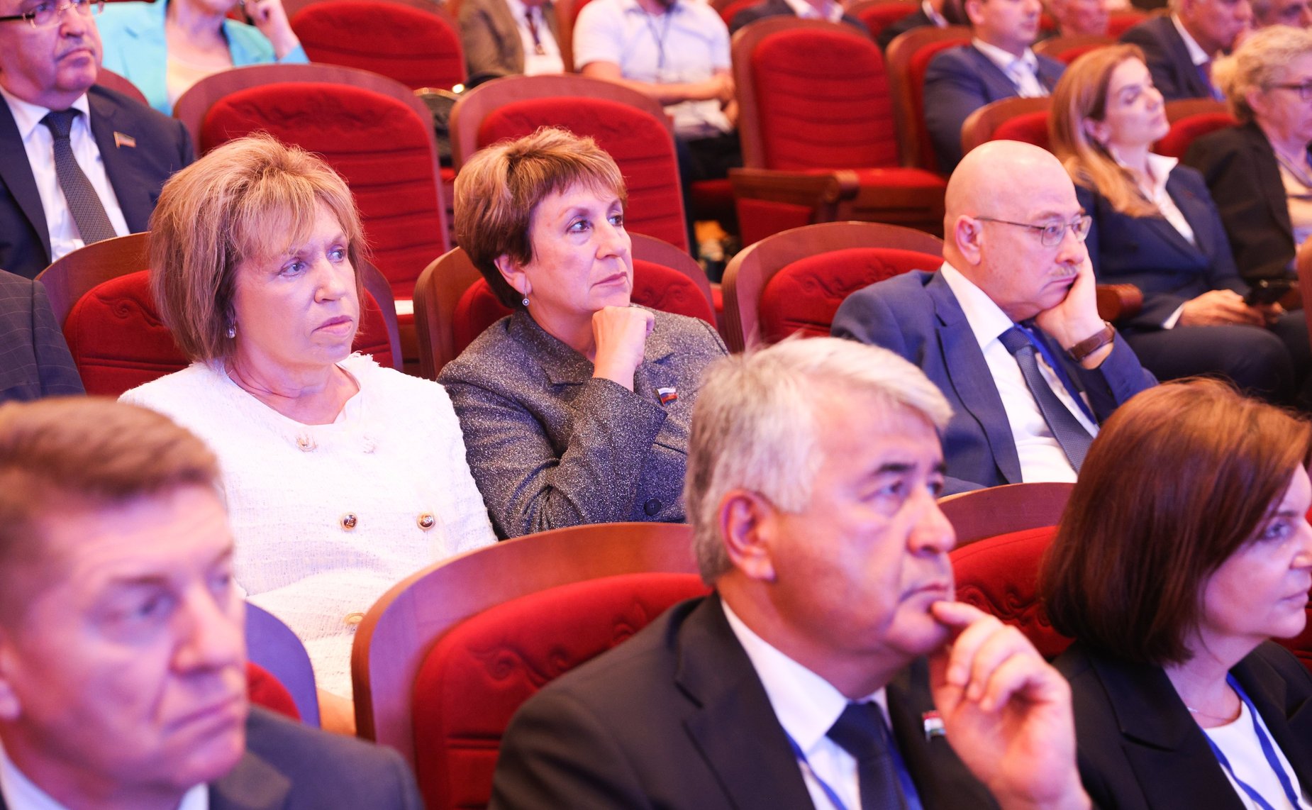 Пленарное заседание IX Парламентского форума «Историко-культурное наследие России» по теме «Культурное наследие — основа межнационального взаимопонимания народов России»