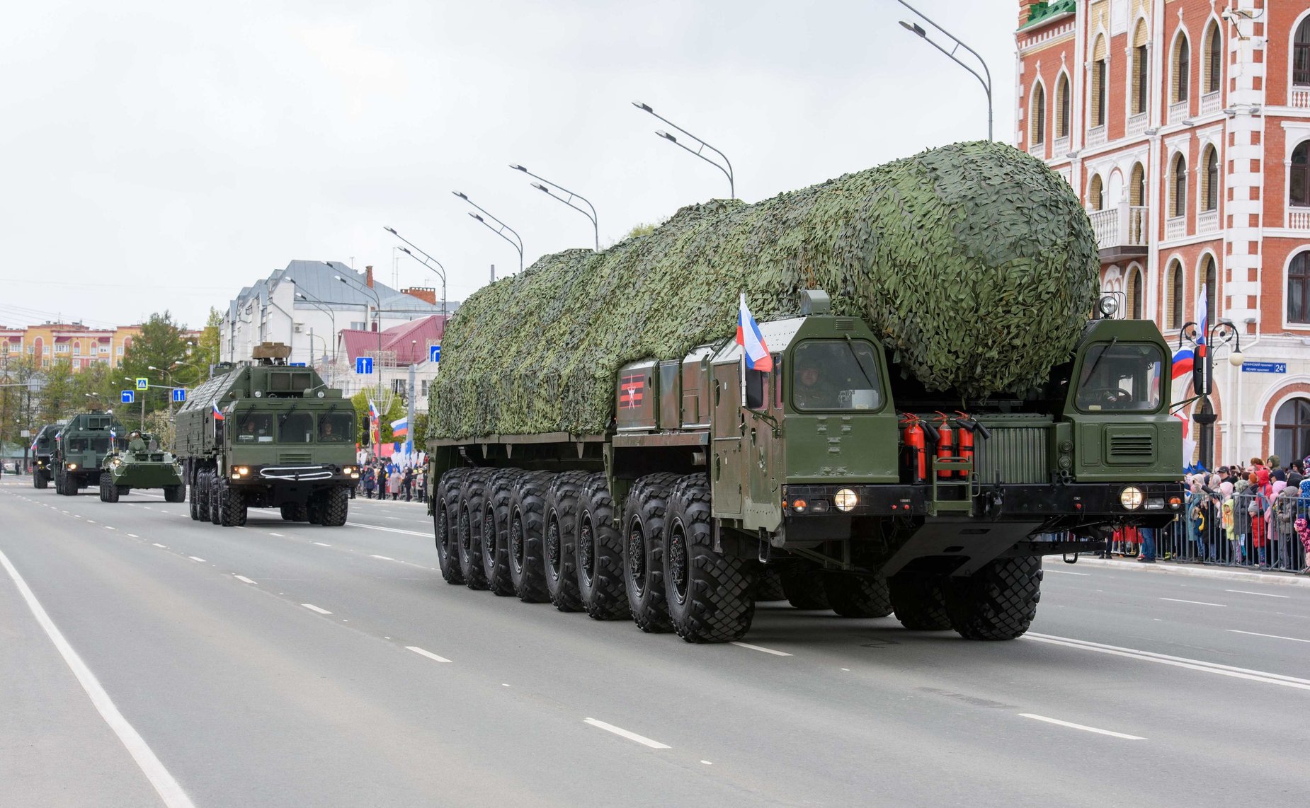 Константин Косачев принял участие в праздничных мероприятиях, посвященных 79-й годовщине Победы в Великой Отечественной войне