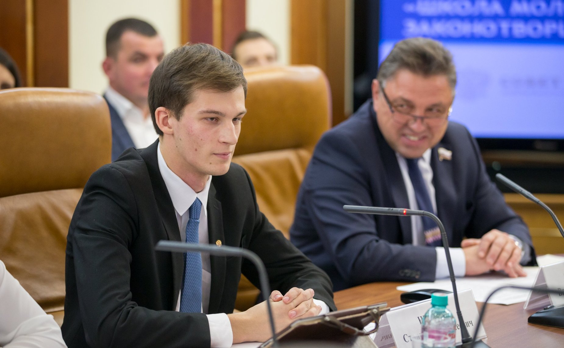 Галина Карелова провела заседание Организационного комитета Всероссийского образовательного проекта «Школа молодых законотворцев»