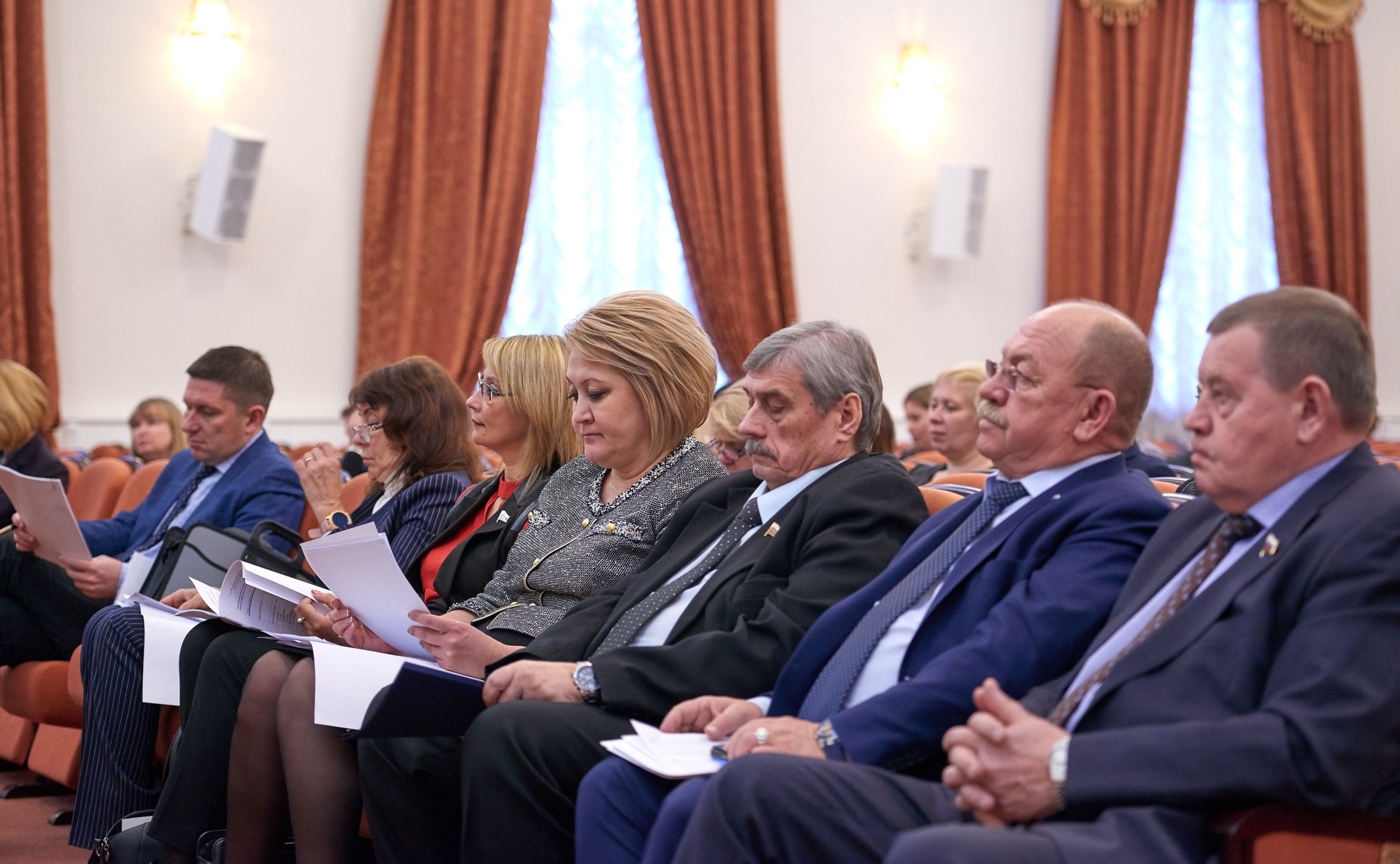 Заседание «круглого стола», посвященное развитию дополнительного экологического образования в рамках природоохранных социально-образовательных проектов «Эколята–Дошколята», «Эколята», «Молодые защитники Природы»